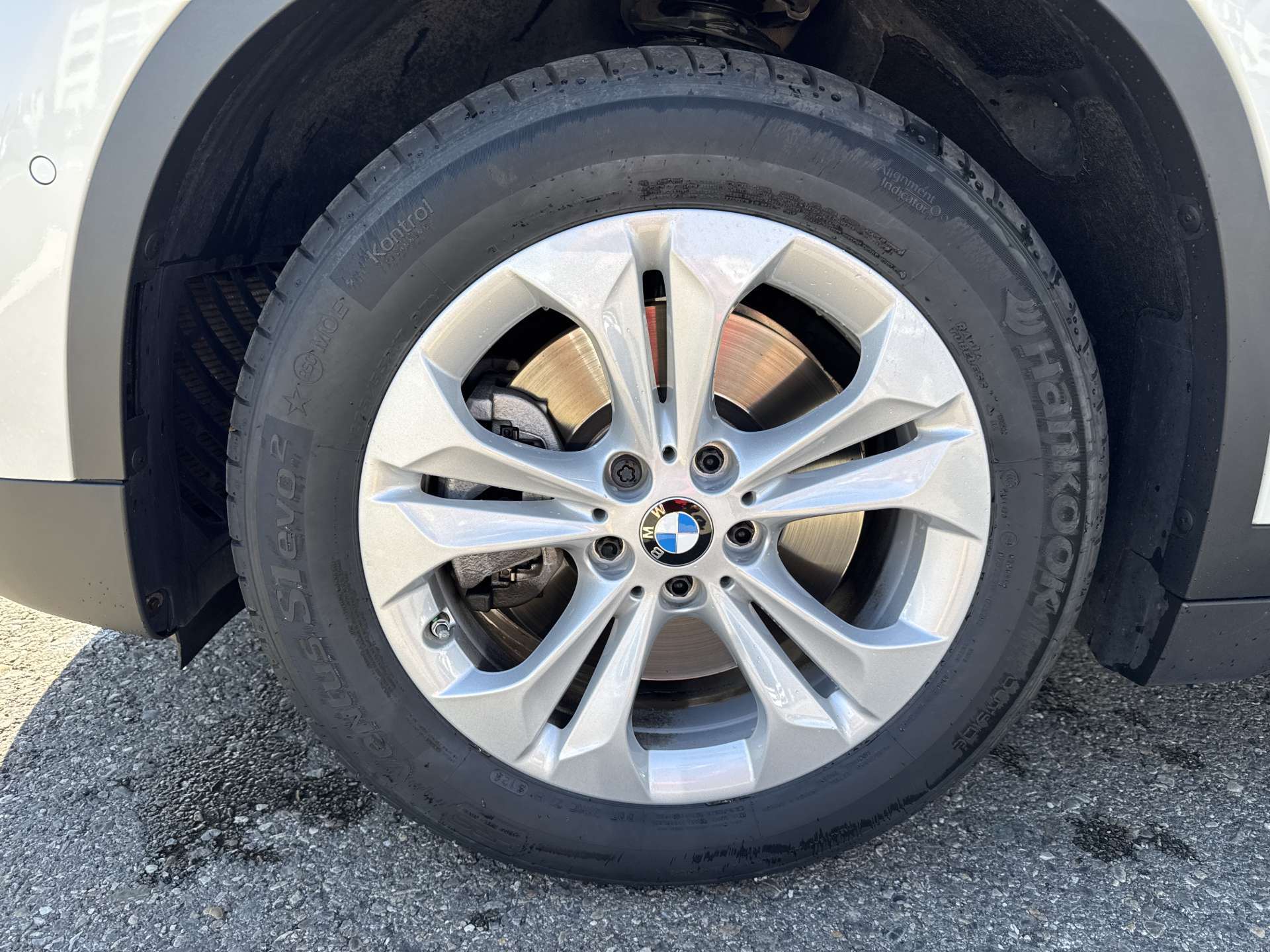 BMW X1 xDrive 25e 220PS Steptronic-Automat-image-8