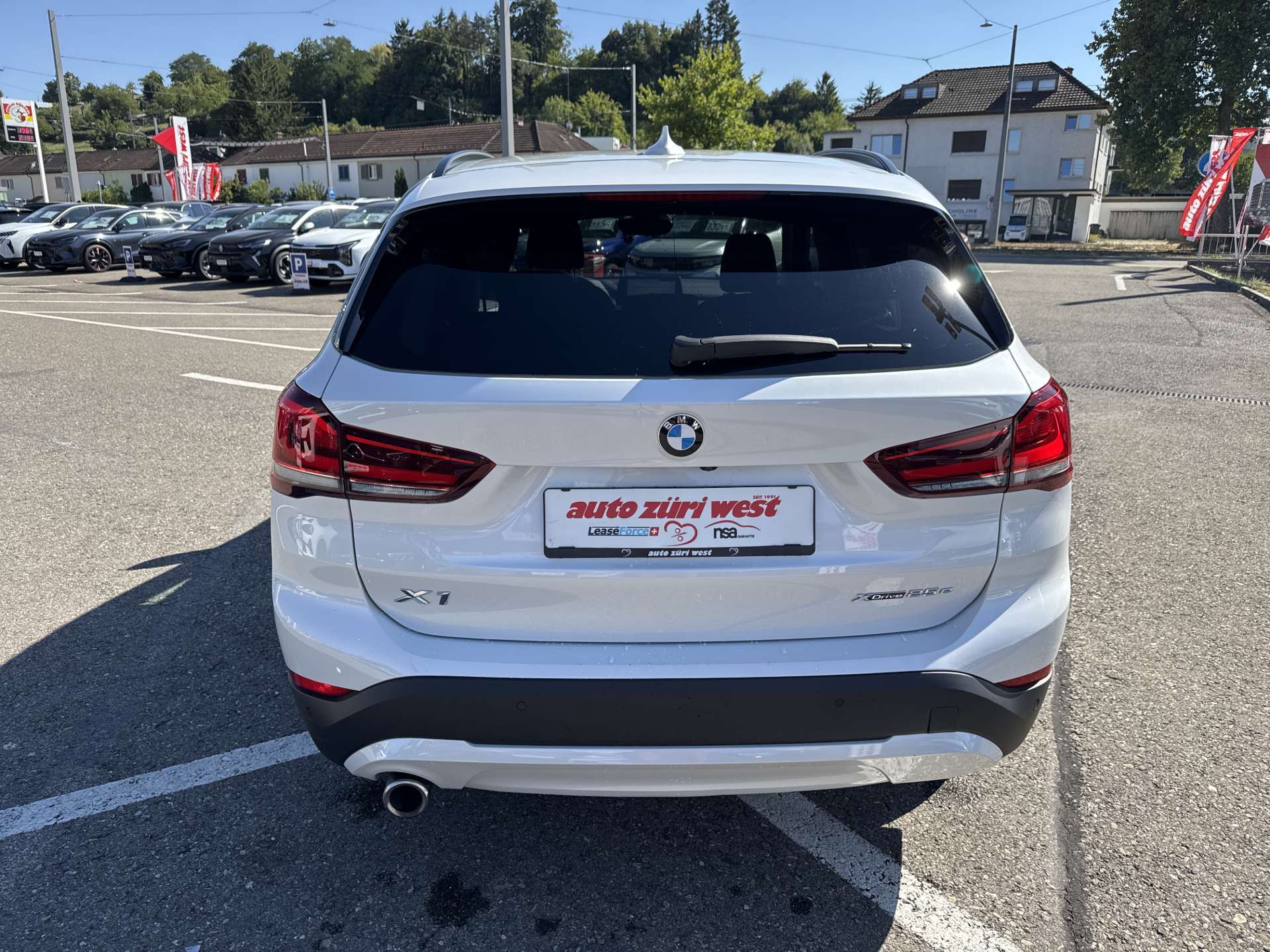 BMW X1 xDrive 25e 220PS Steptronic-Automat-image-14