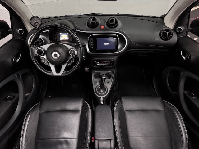 SMART fortwo Brabus Cabrio 109 Xclusive twinmatic-image-11