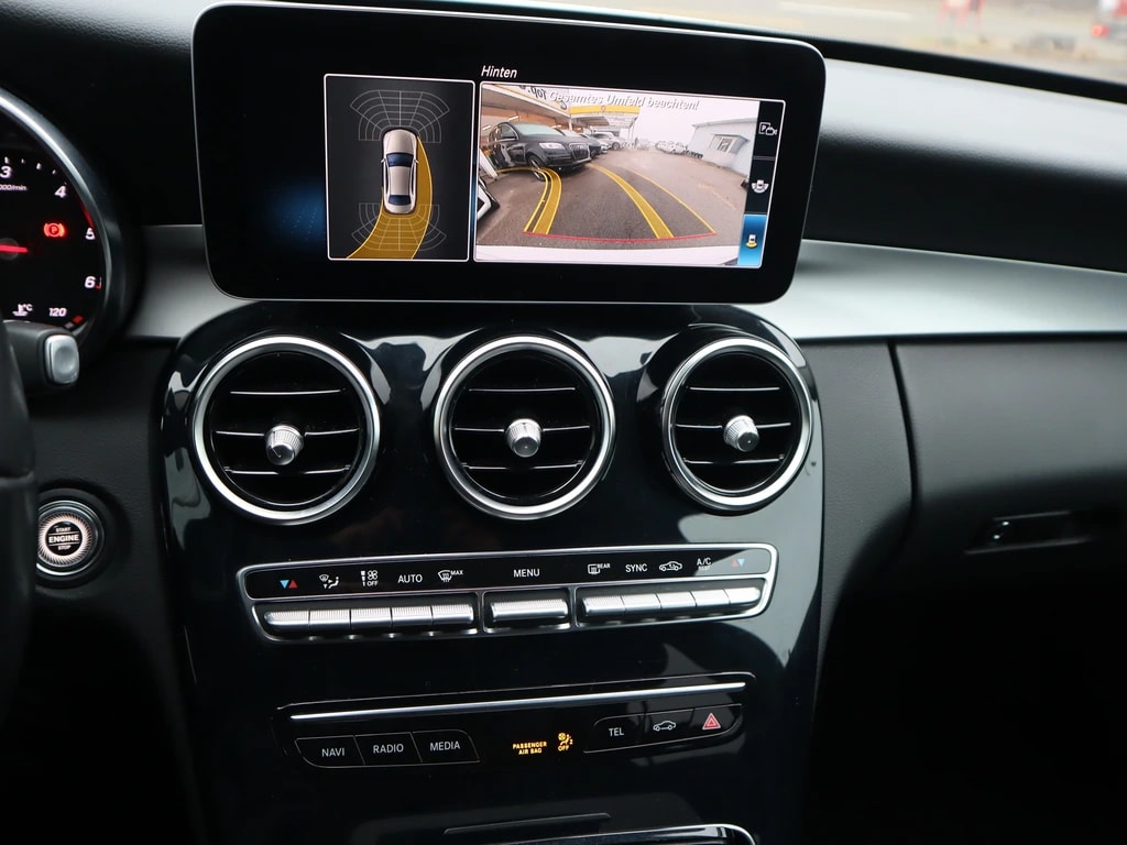 MERCEDES-BENZ C 220 d Swiss Star 4Matic 9G-Tronic ** 194 Ps ** Gr.Navi mit RF-Kamera 360° ** Sportsitze ** Totwinkel Assistance **-image-8