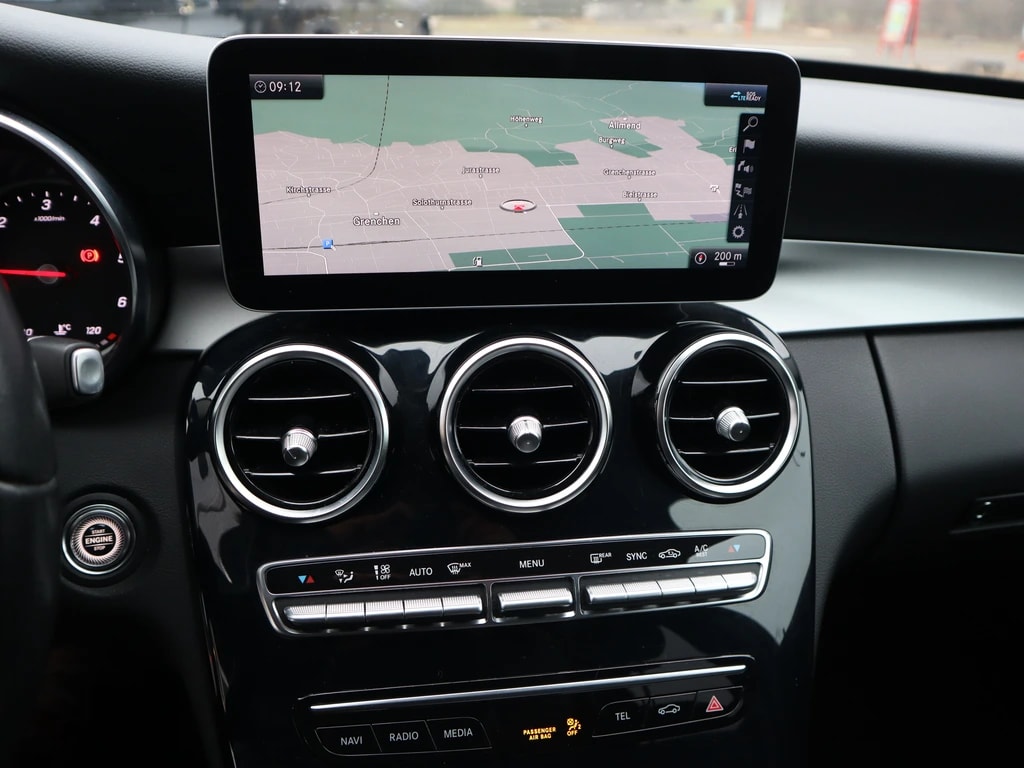 MERCEDES-BENZ C 220 d Swiss Star 4Matic 9G-Tronic ** 194 Ps ** Gr.Navi mit RF-Kamera 360° ** Sportsitze ** Totwinkel Assistance **-image-7