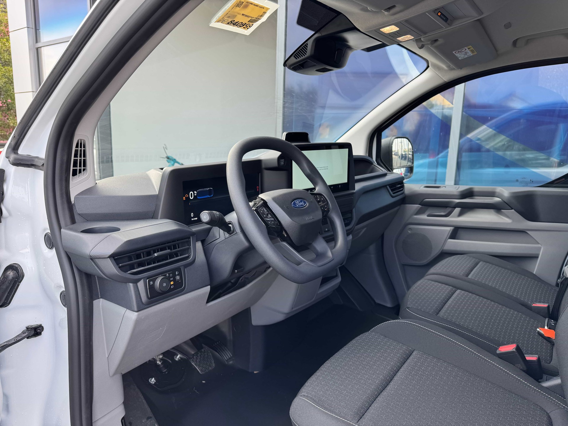 FORD Transit Custom Van 320 L1 2.5 Trend/PHEV-image-9