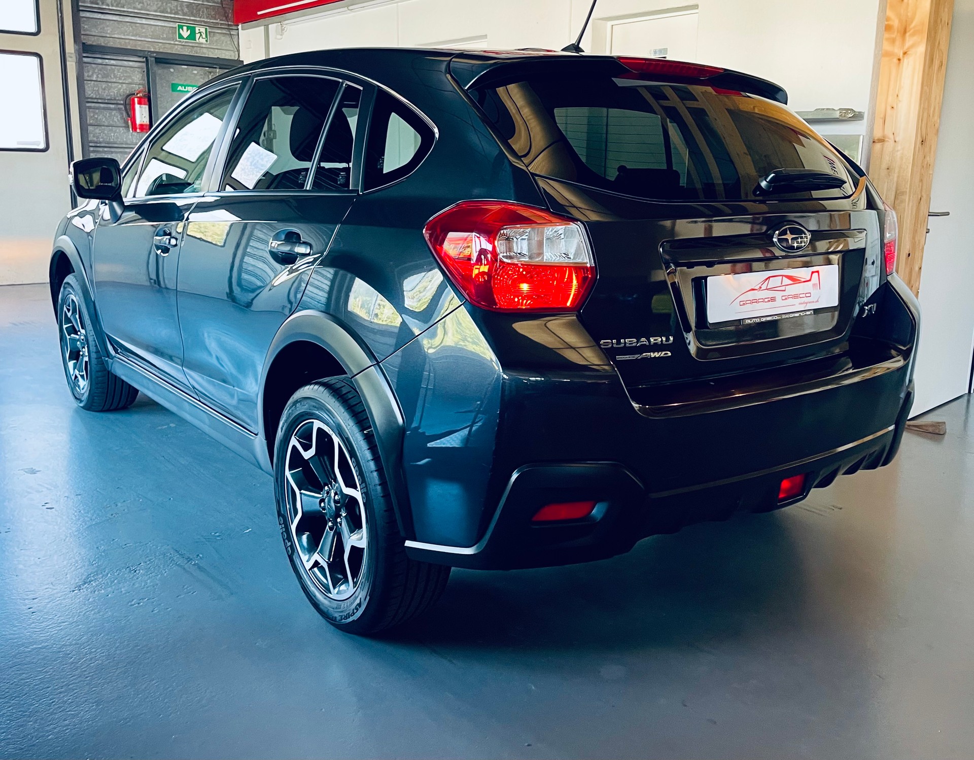 SUBARU XV 2.0 Swiss Two AWD CVT-image-7
