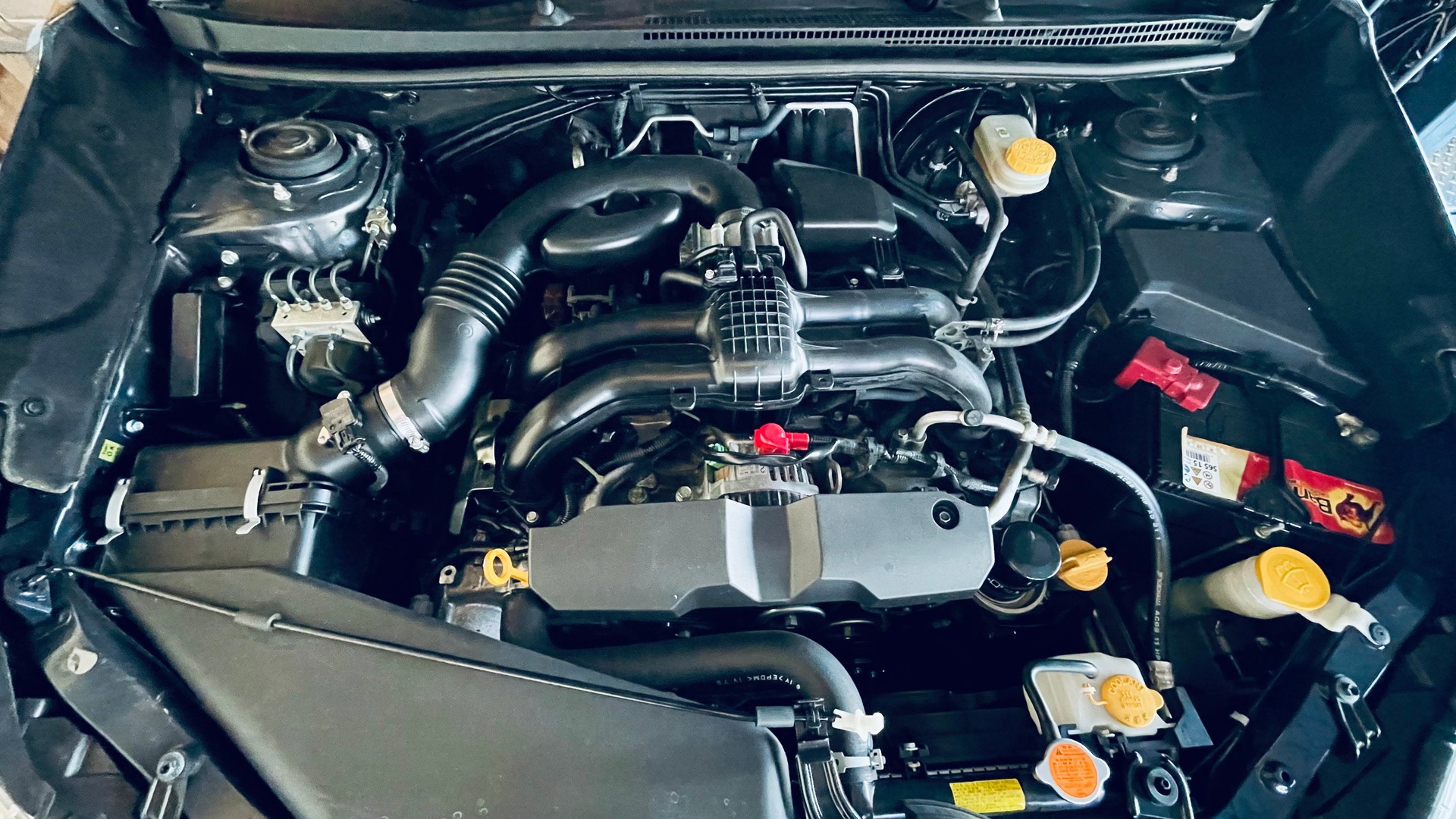 SUBARU XV 2.0 Swiss Two AWD CVT-image-15