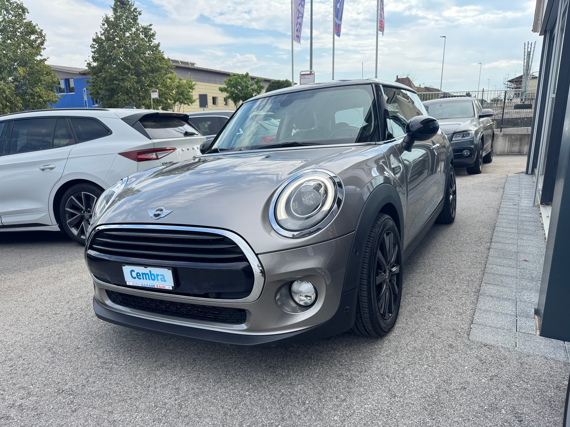 MINI Cooper Steptronic-image-8