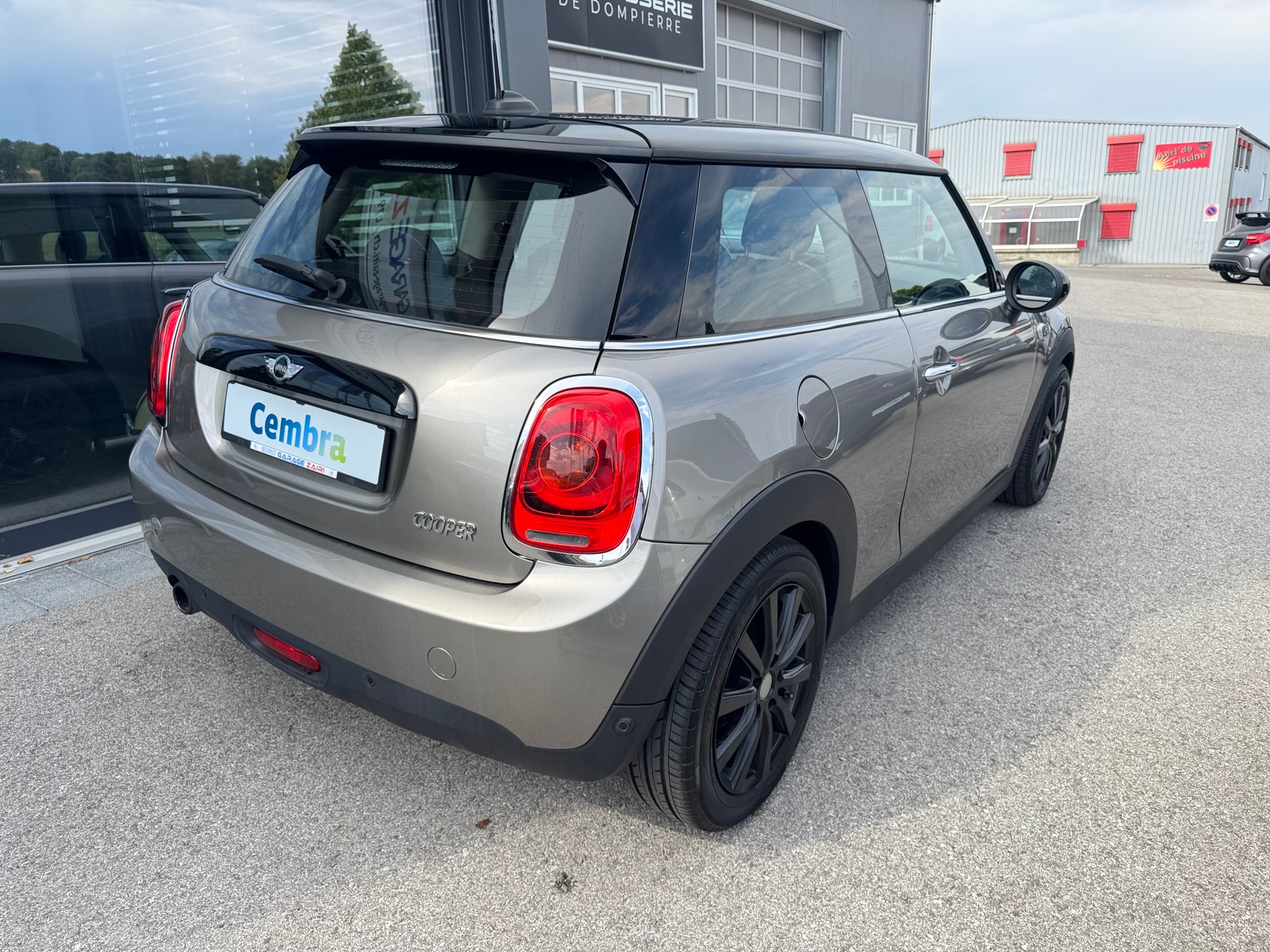 MINI Cooper Steptronic-image-9