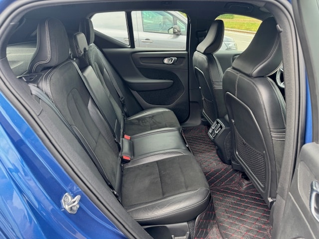 VOLVO XC40 T4 R-Design Geartronic-image-6