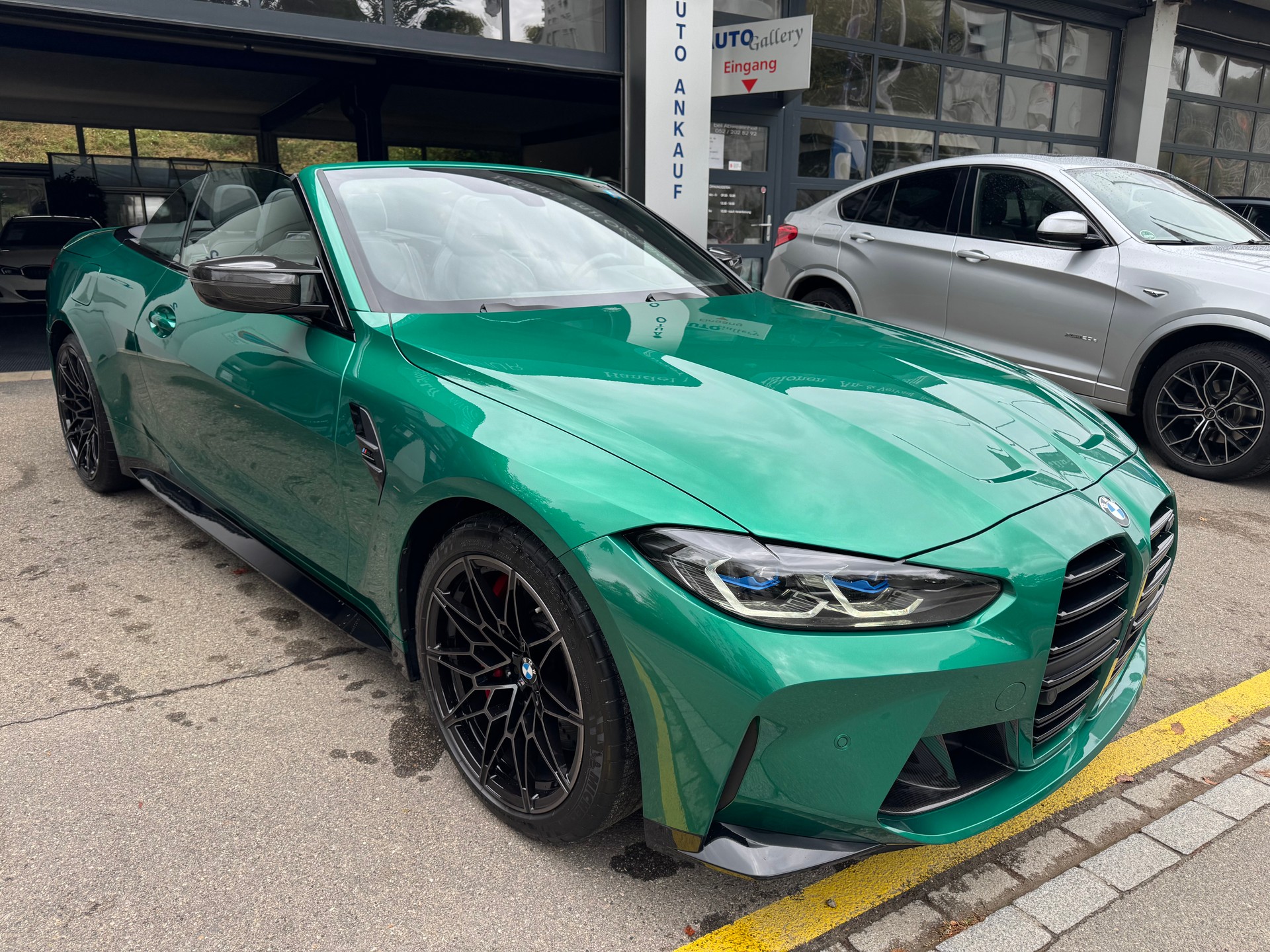 BMW M4 Cabrio Competition M xDrive-image-0