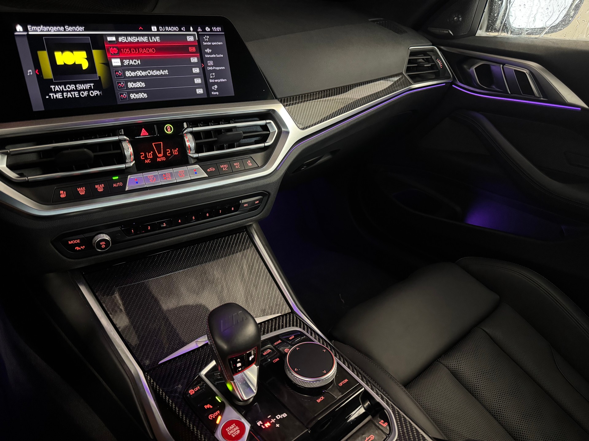 BMW M4 Cabrio Competition M xDrive-image-8
