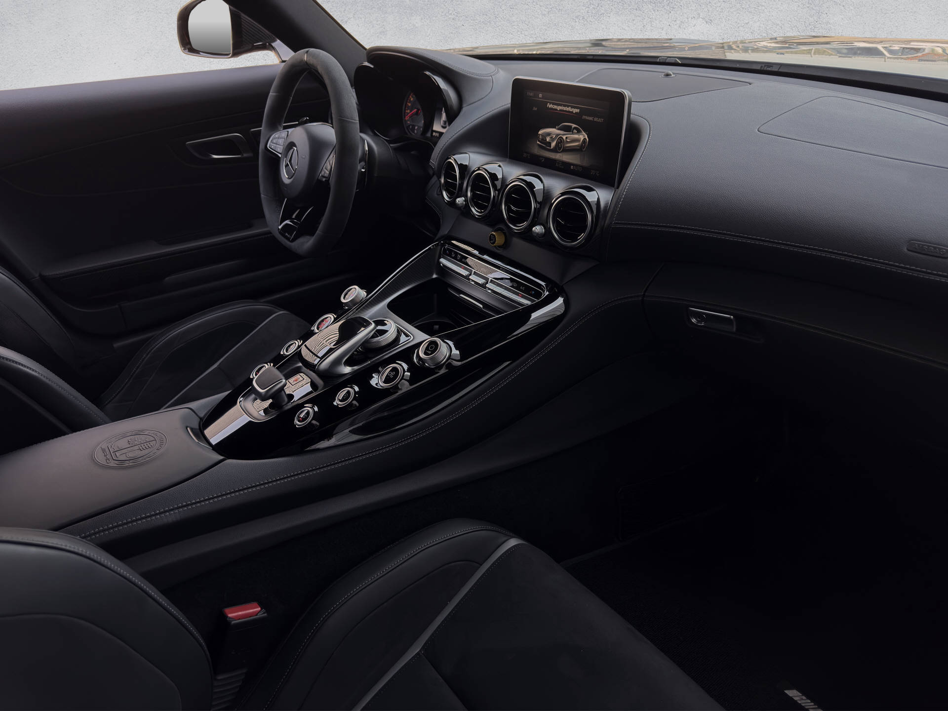 MERCEDES-BENZ AMG GT R Coupé-image-6