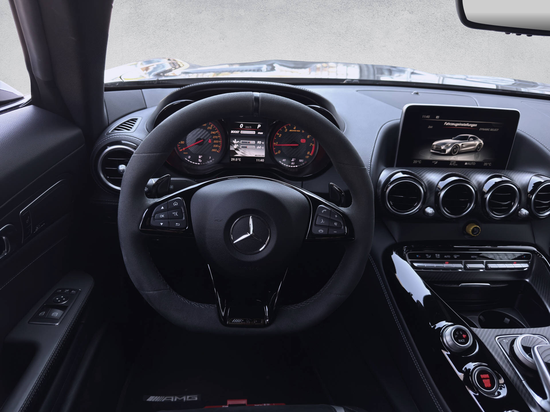 MERCEDES-BENZ AMG GT R Coupé-image-5