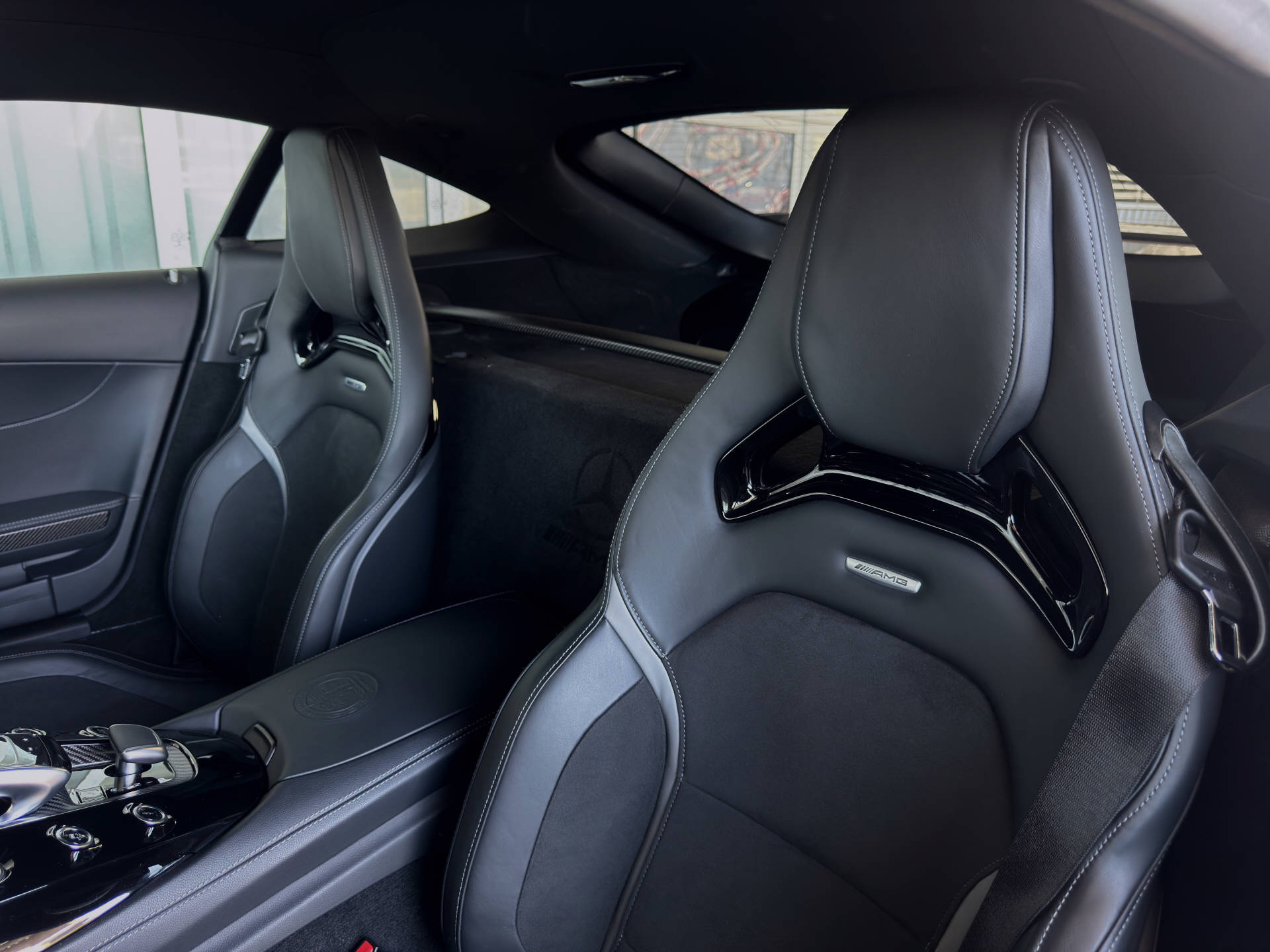 MERCEDES-BENZ AMG GT R Coupé-image-9