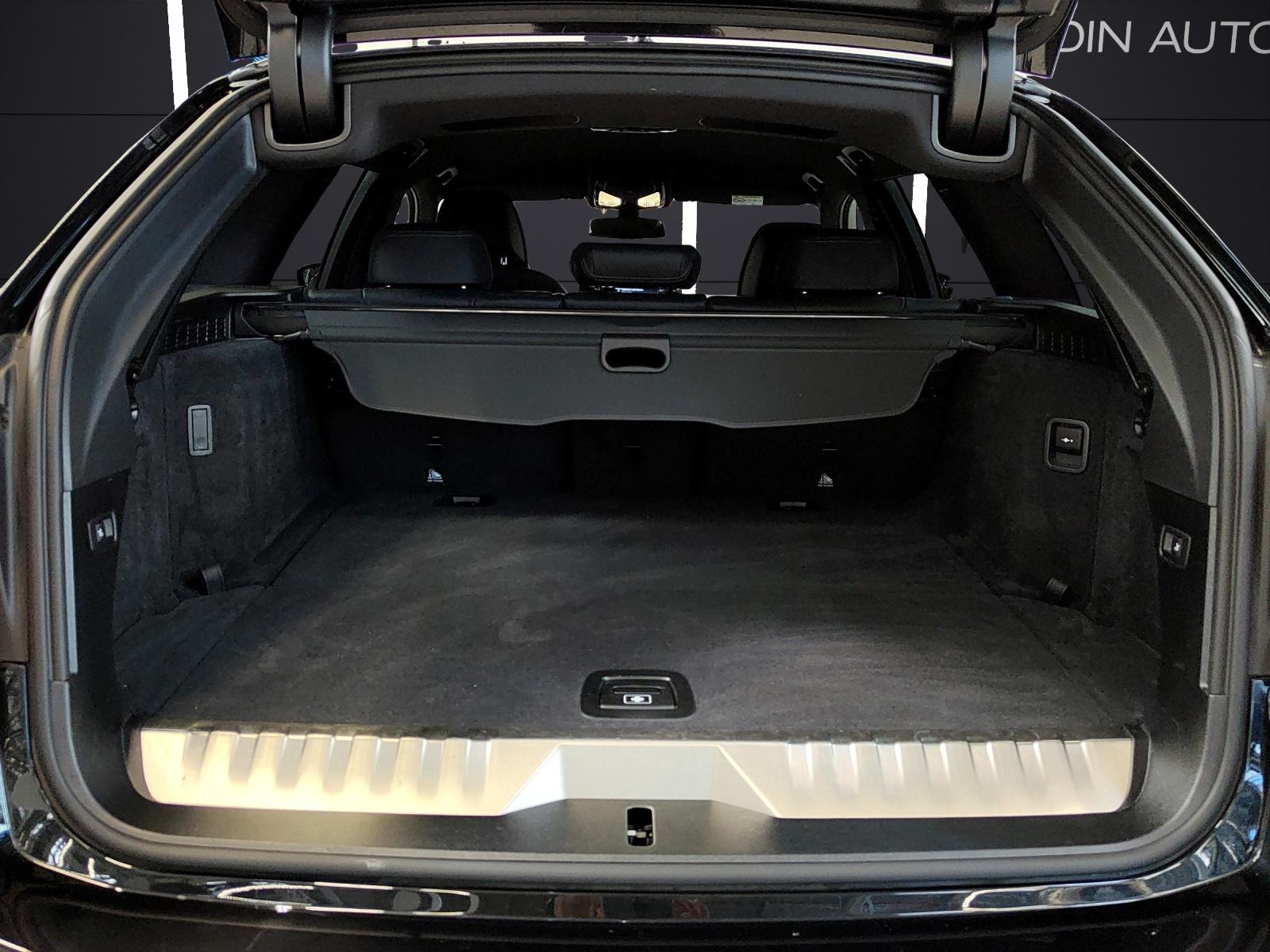 BMW 530e xDrive Touring M Sport Pure Harman/Kardon Surround Sound-image-15