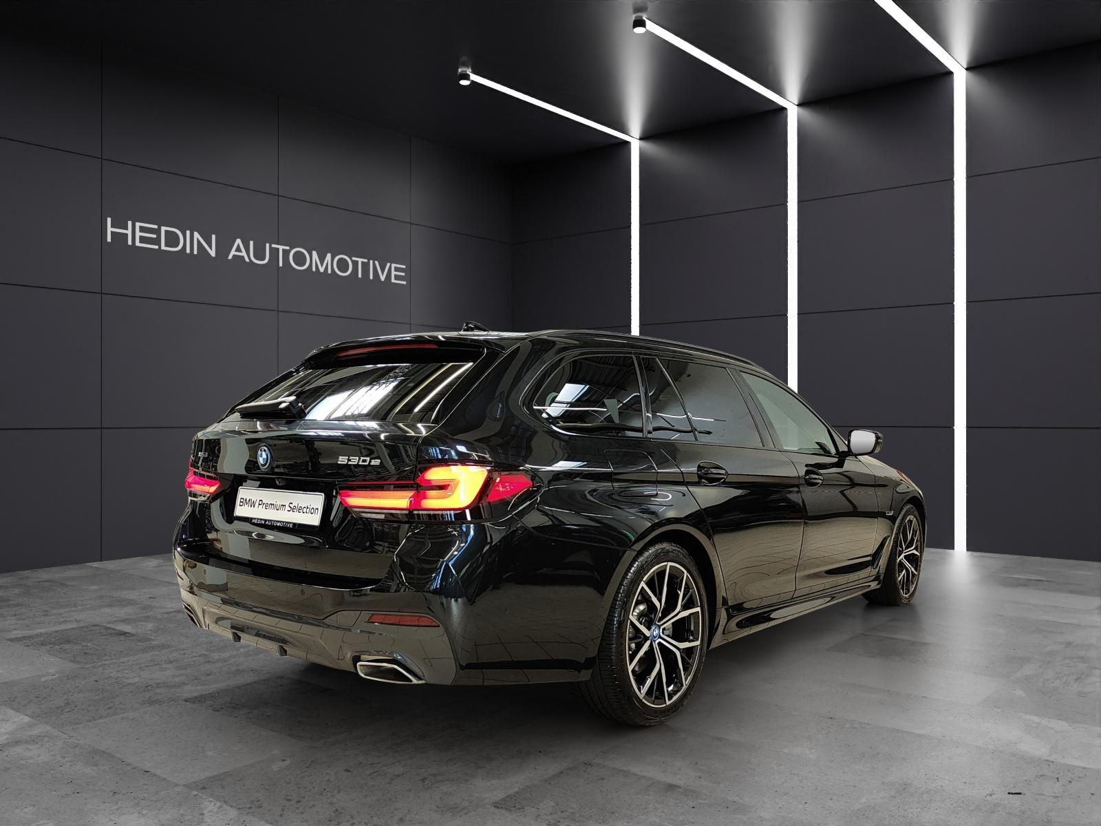 BMW 530e xDrive Touring M Sport Pure Harman/Kardon Surround Sound-image-5