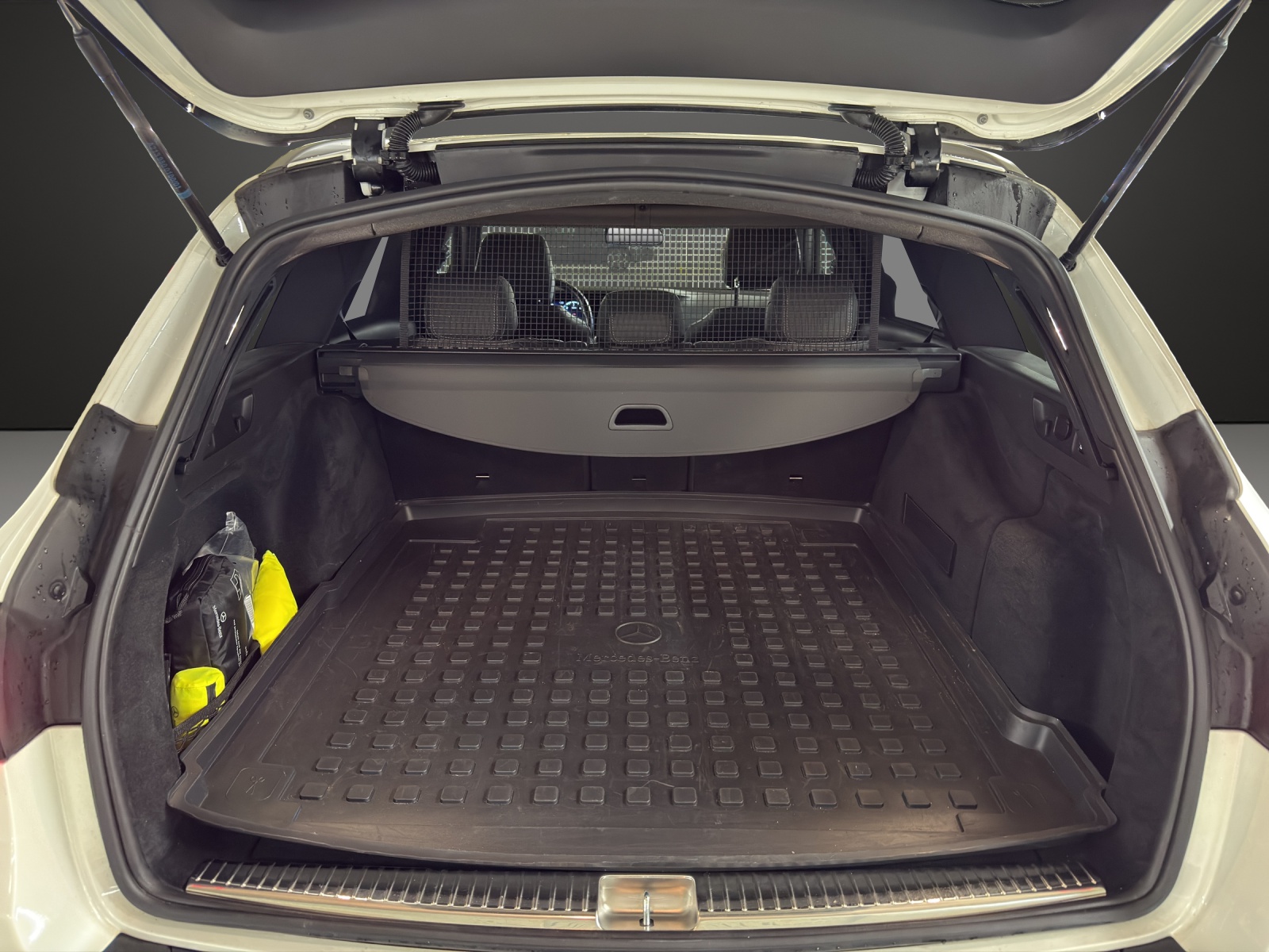 MERCEDES-BENZ E 220 d All-Terrain 4Matic Avantgarde 9G-Tronic-image-13