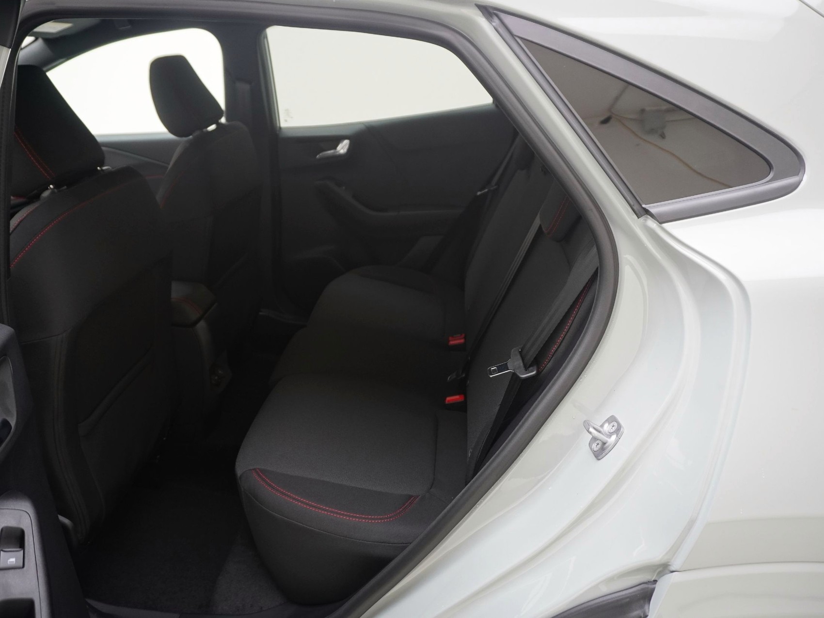 FORD Puma 1.0 EcoBoost ST-Line-image-12