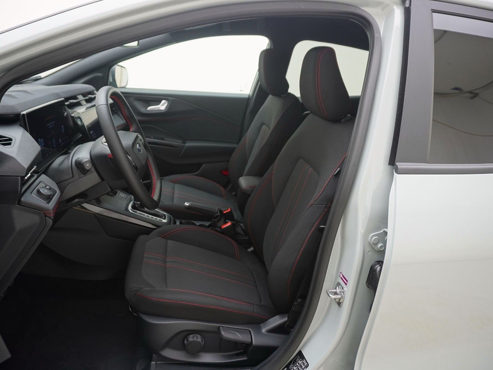 FORD Puma 1.0 EcoBoost ST-Line-image-11