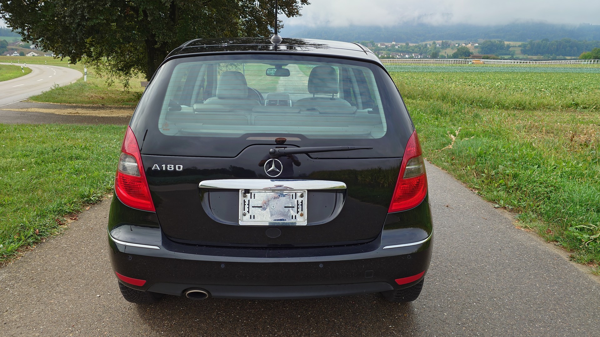 MERCEDES-BENZ A 180 Style Autotronic-image-3