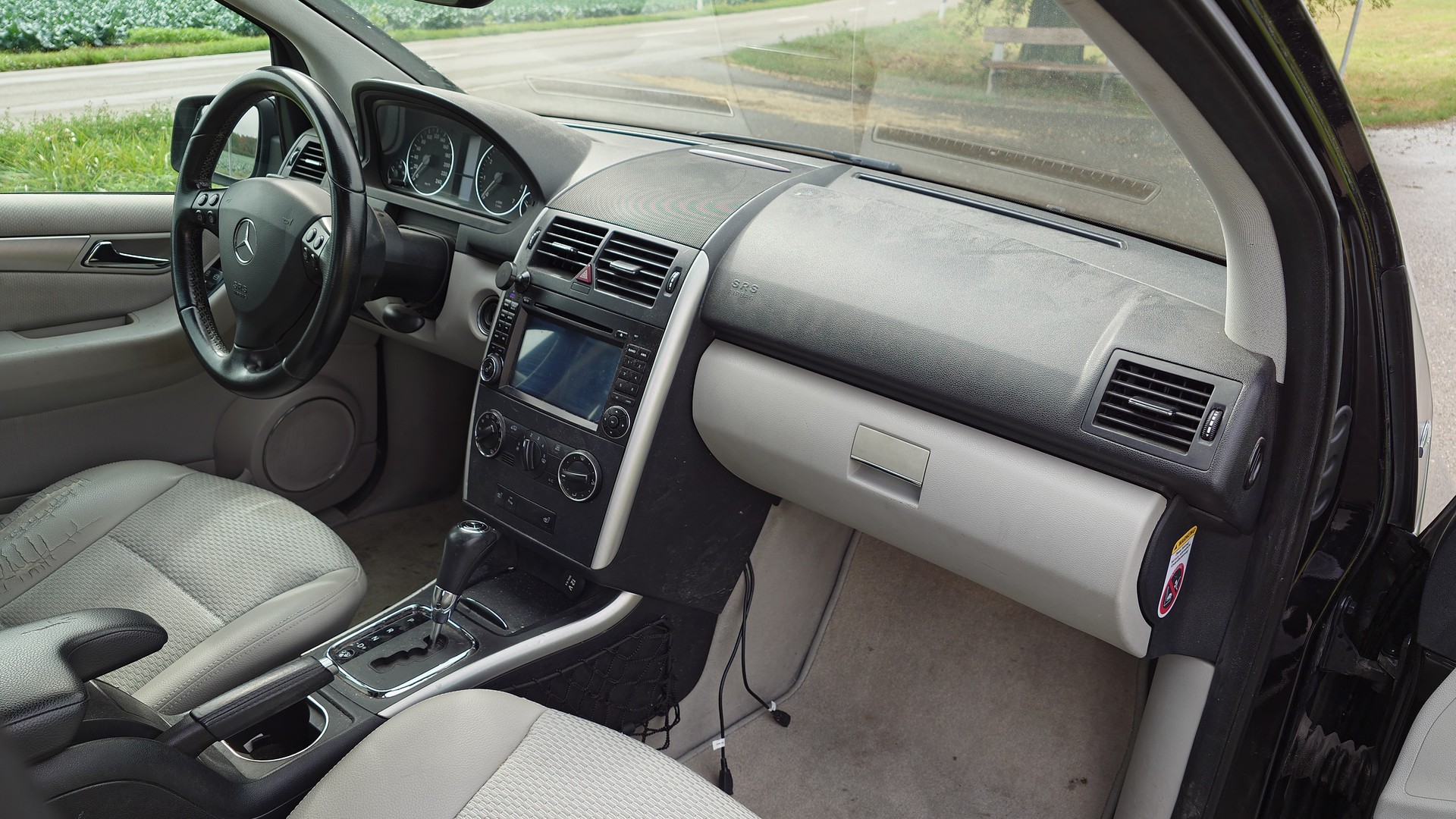 MERCEDES-BENZ A 180 Style Autotronic-image-10