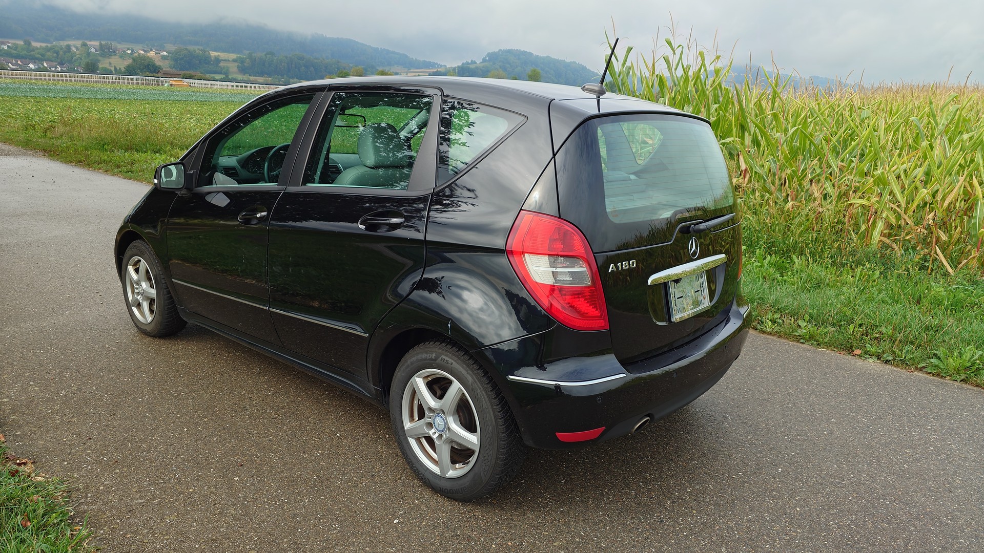 MERCEDES-BENZ A 180 Style Autotronic-image-2