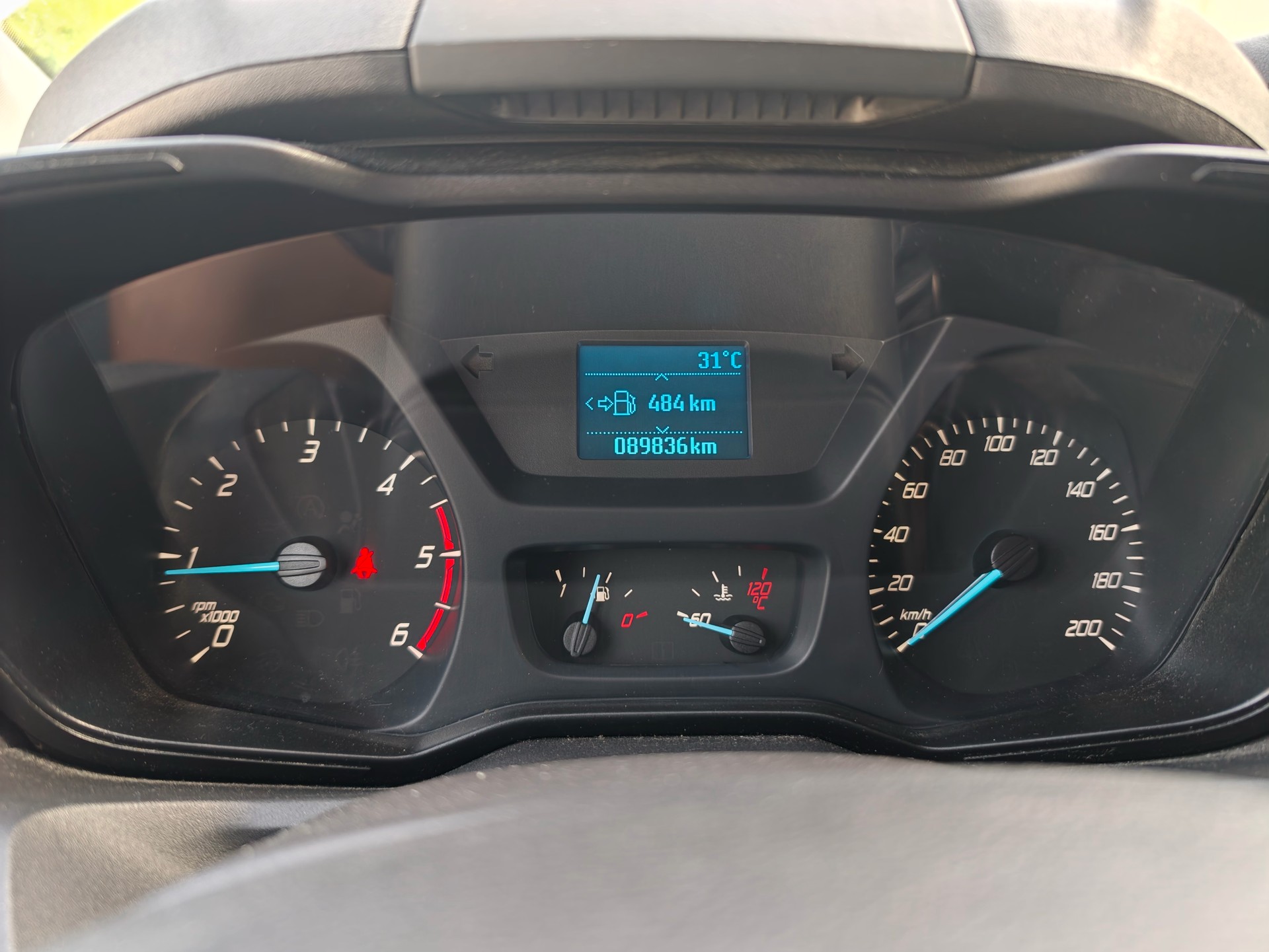 FORD Transit Custom Van 250 L1H1 Ambiente-image-8