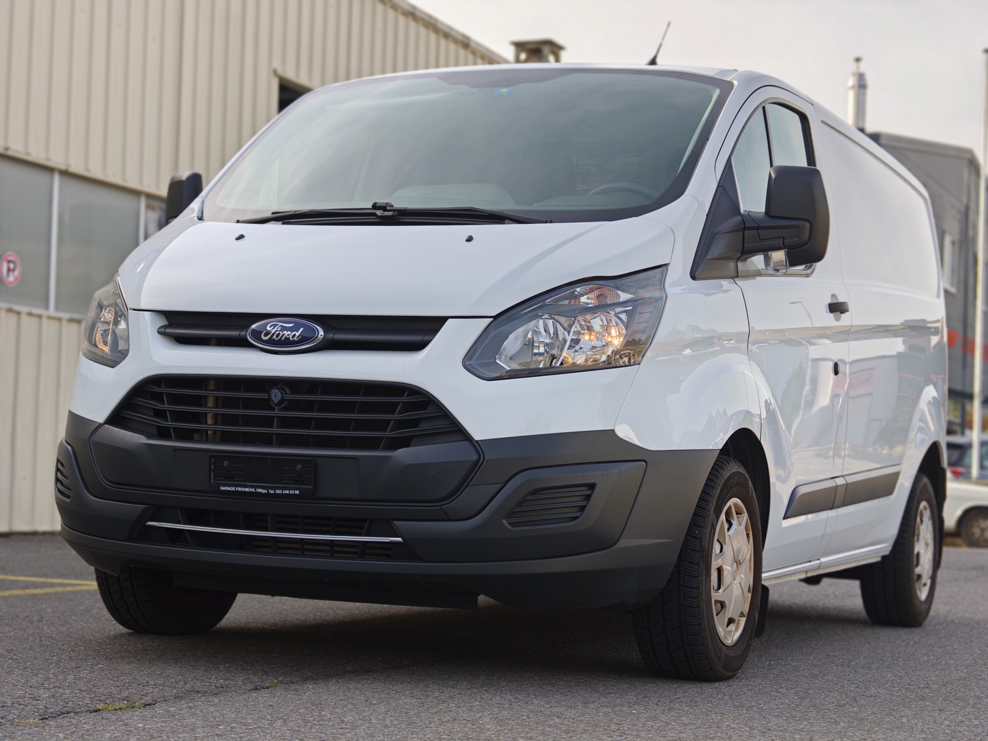 FORD Transit Custom Van 250 L1H1 Ambiente-image-2