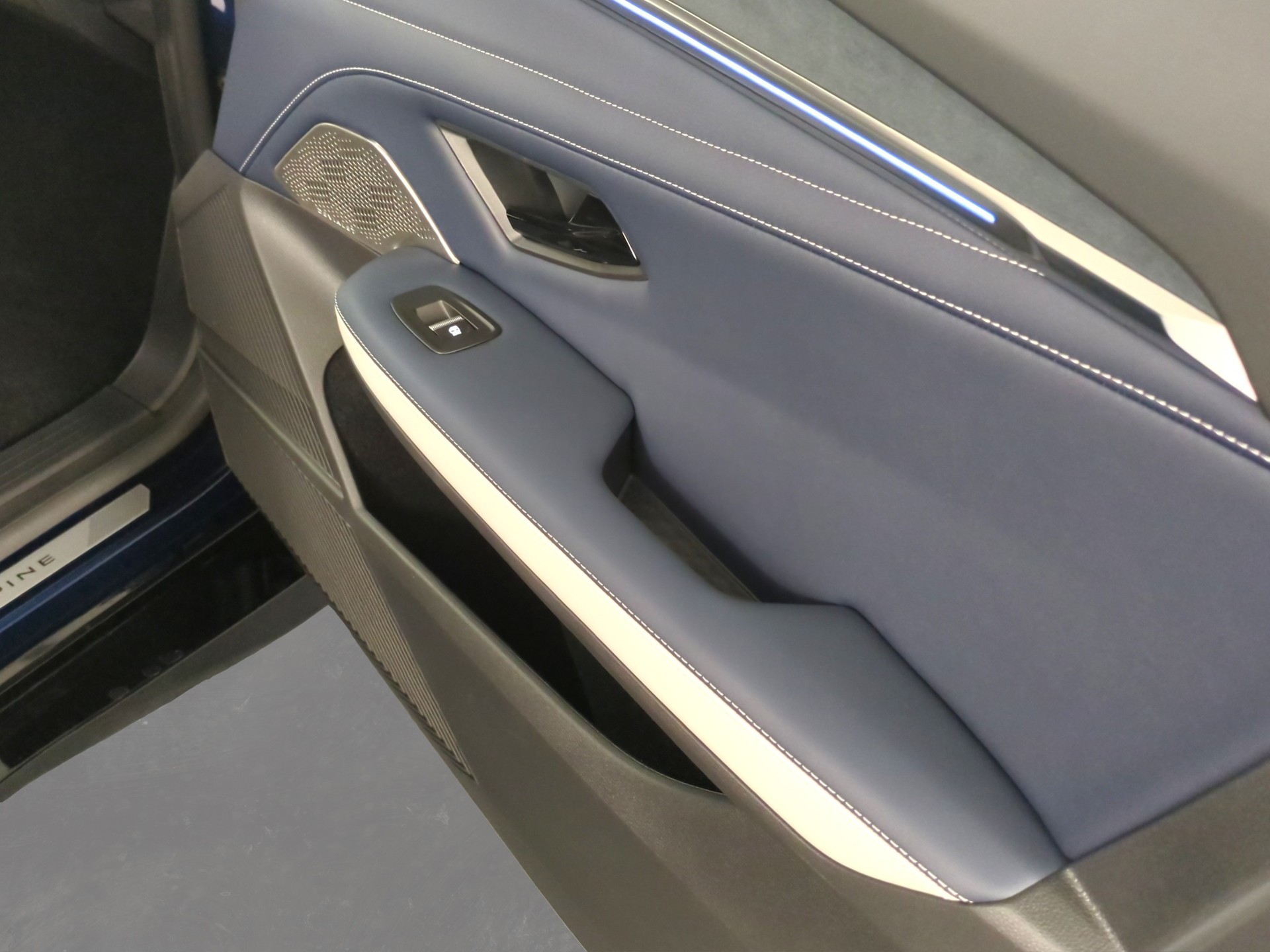 ALPINE A390 89kWh GT AWD-image-14