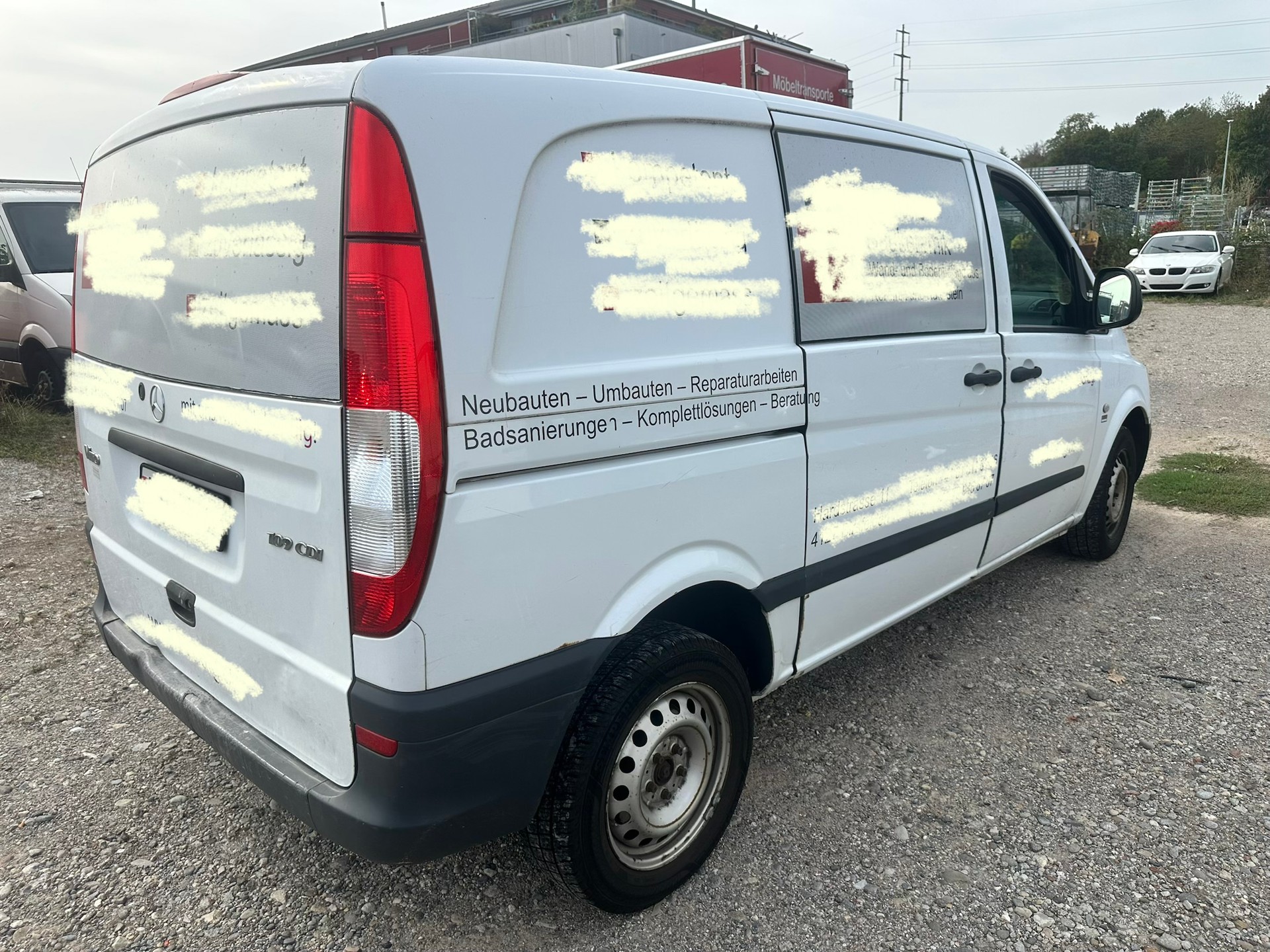 MERCEDES-BENZ Vito 109 CDI-image-2