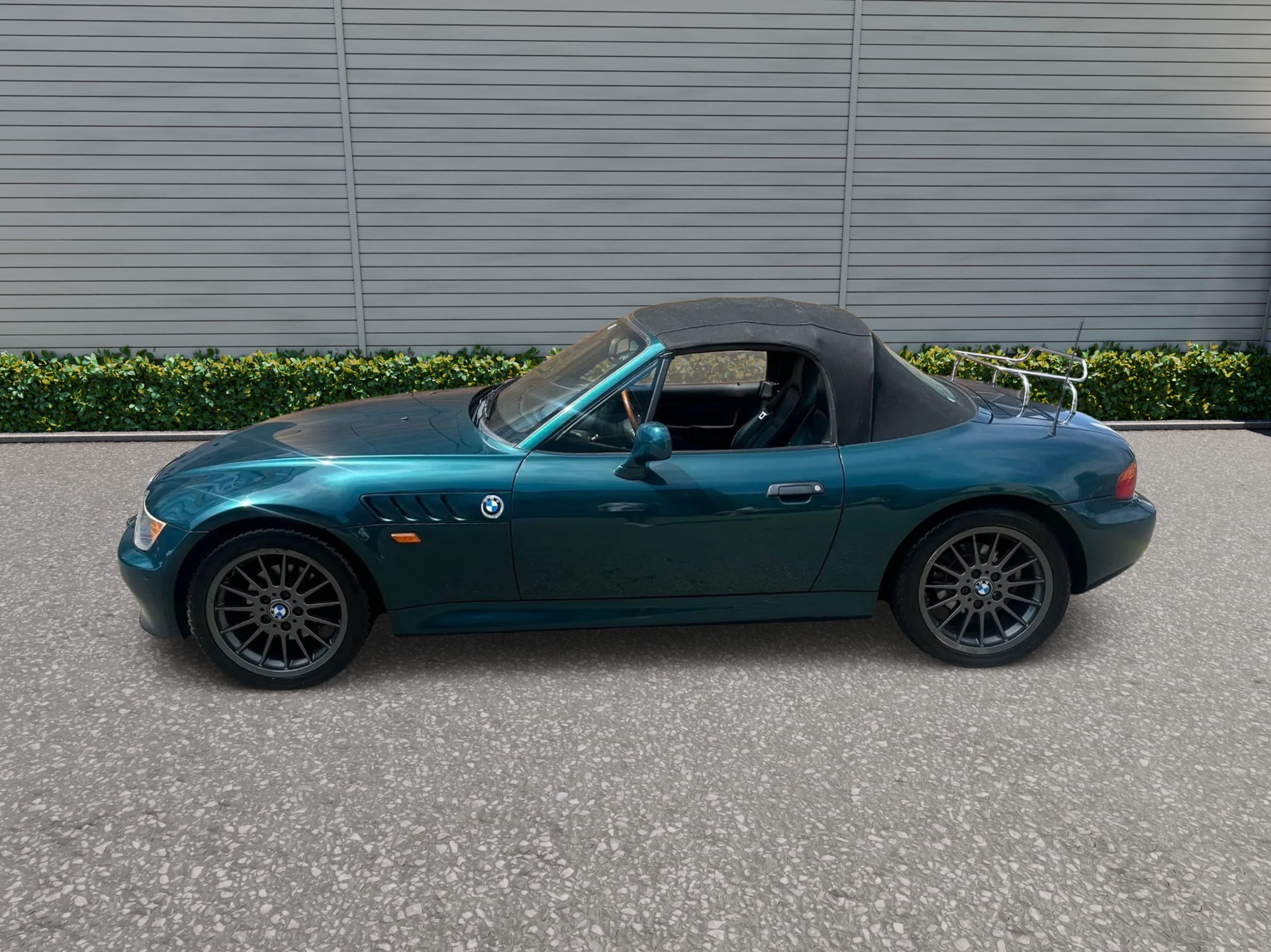 BMW Z3 1.9i Roadster-image-2
