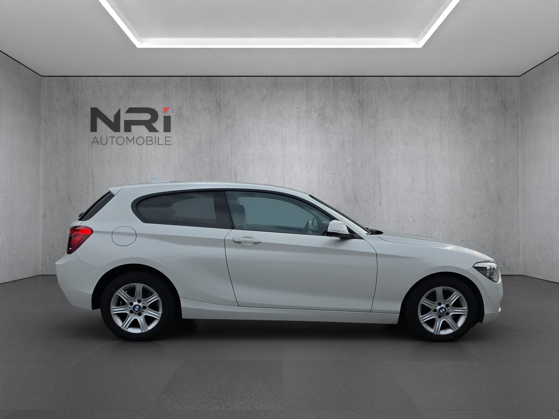 BMW 116d-image-3