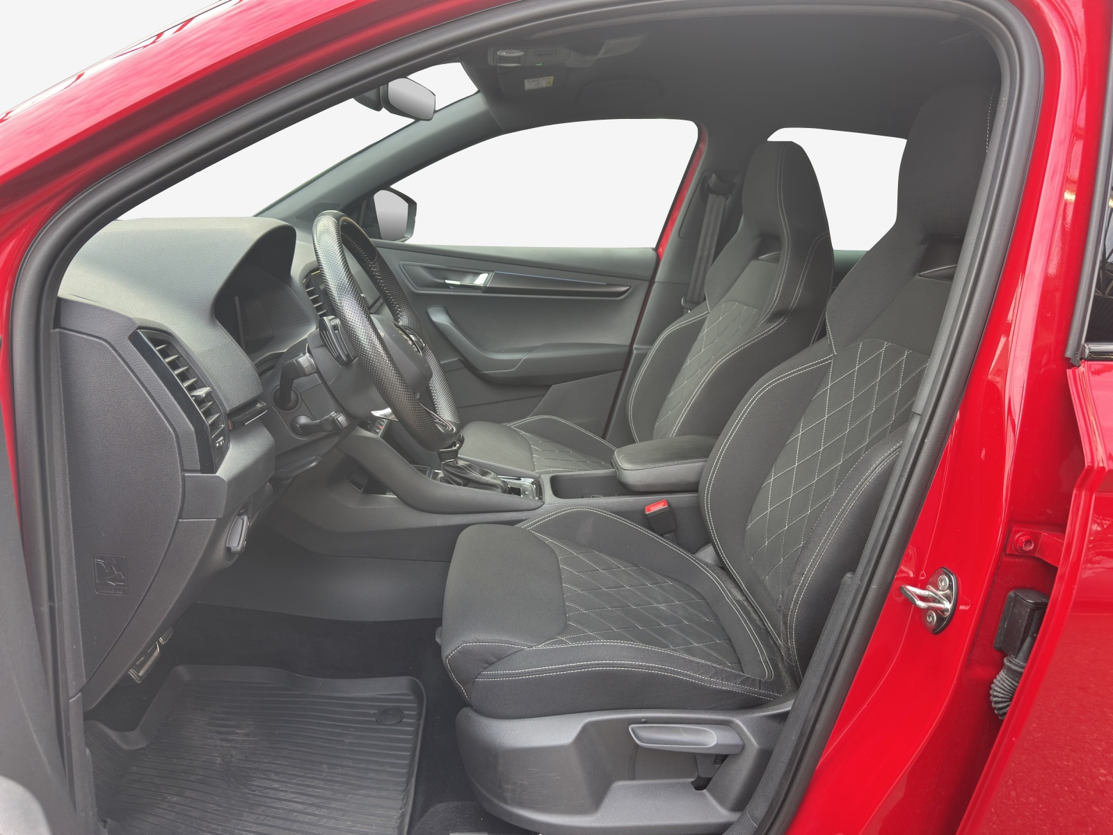 SKODA Karoq 2.0 TSI SportLine 4x4 DSG-image-7