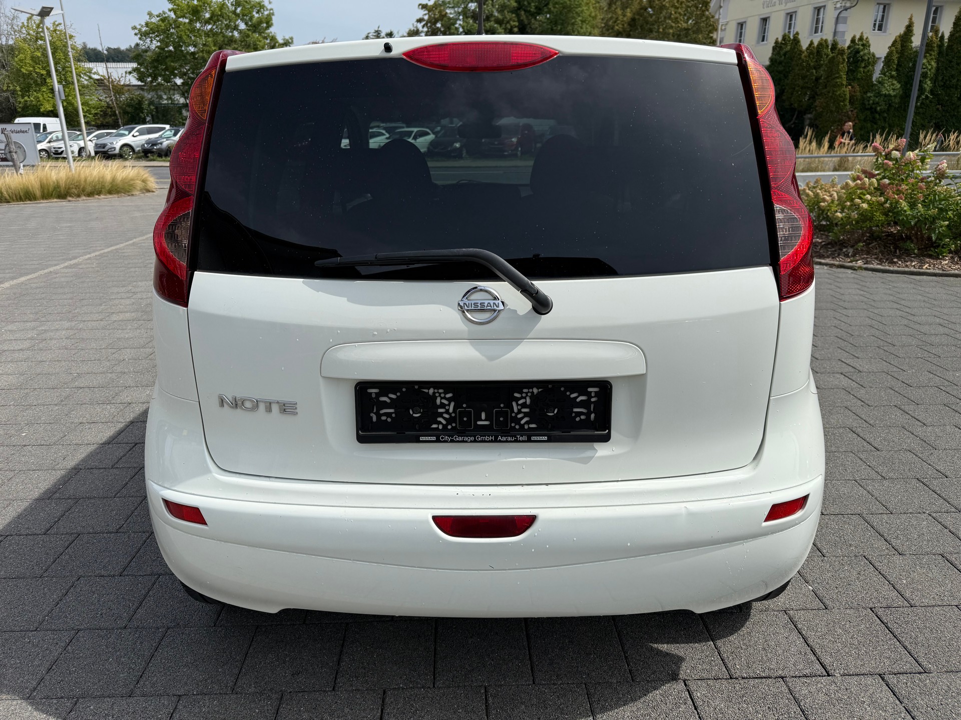 NISSAN Note 1.6 tekna Automatic-image-4