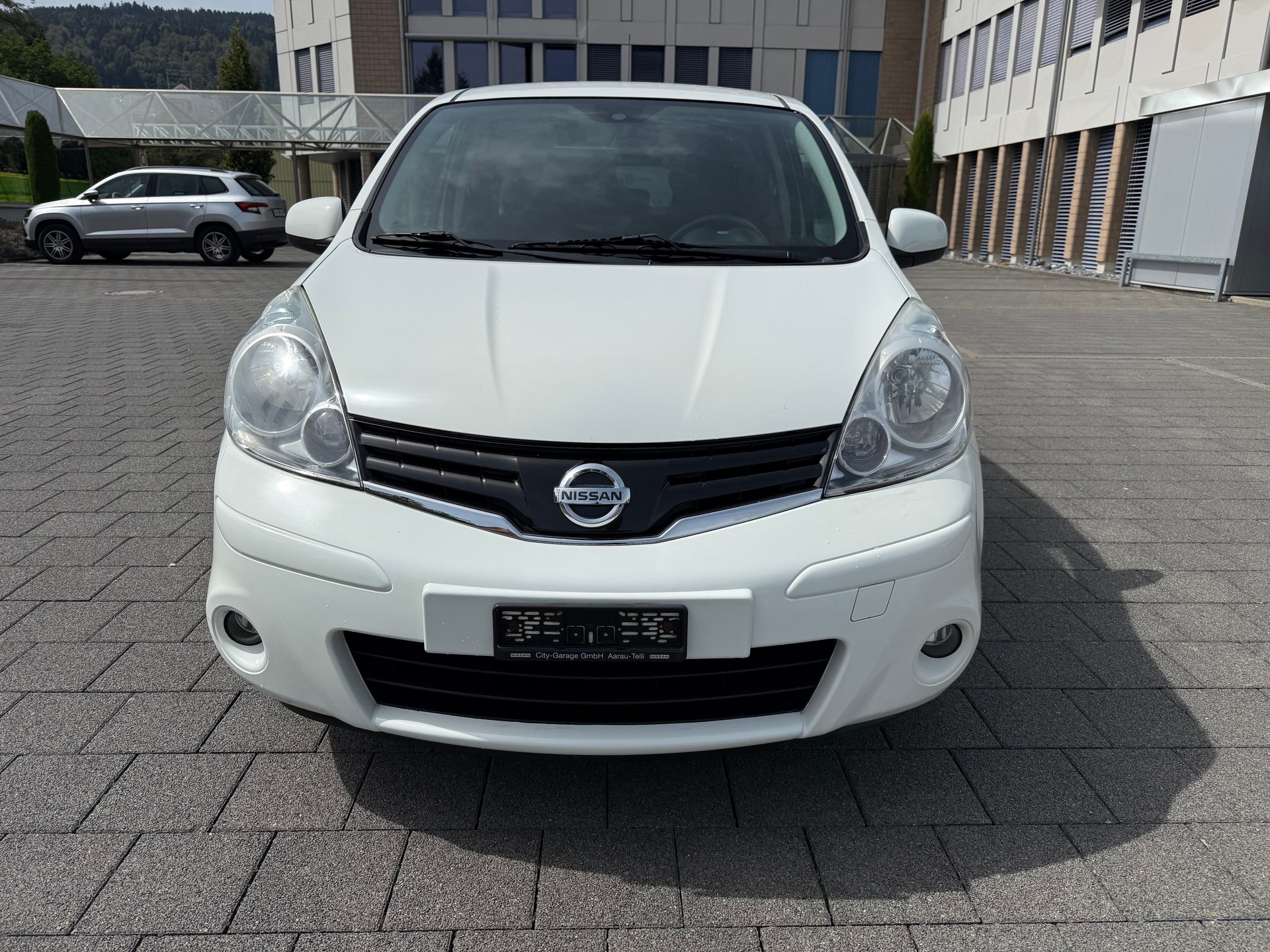 NISSAN Note 1.6 tekna Automatic-image-1
