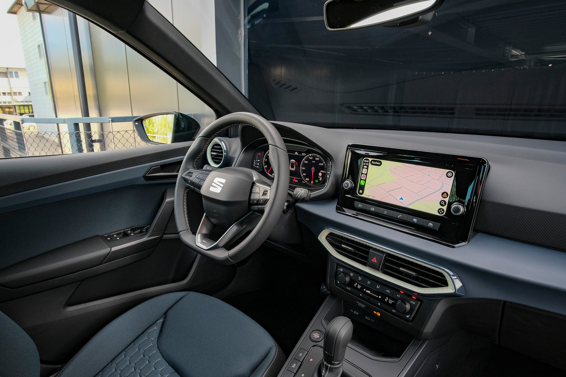 SEAT Arona 1.0 TSI Eco Style DSG-image-13