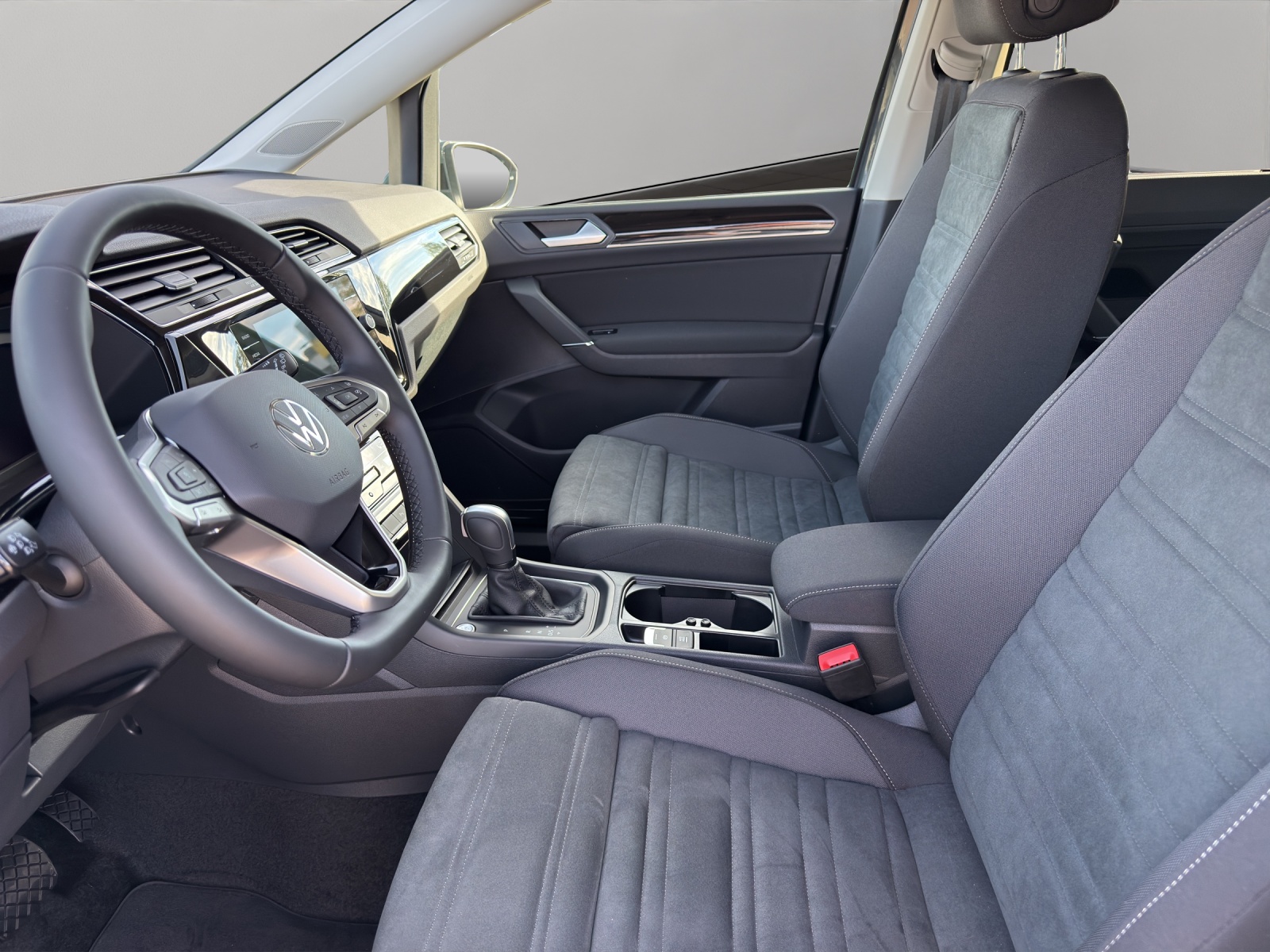 VW Touran 1.5 TSI EVO Comfortline United DSG-image-8