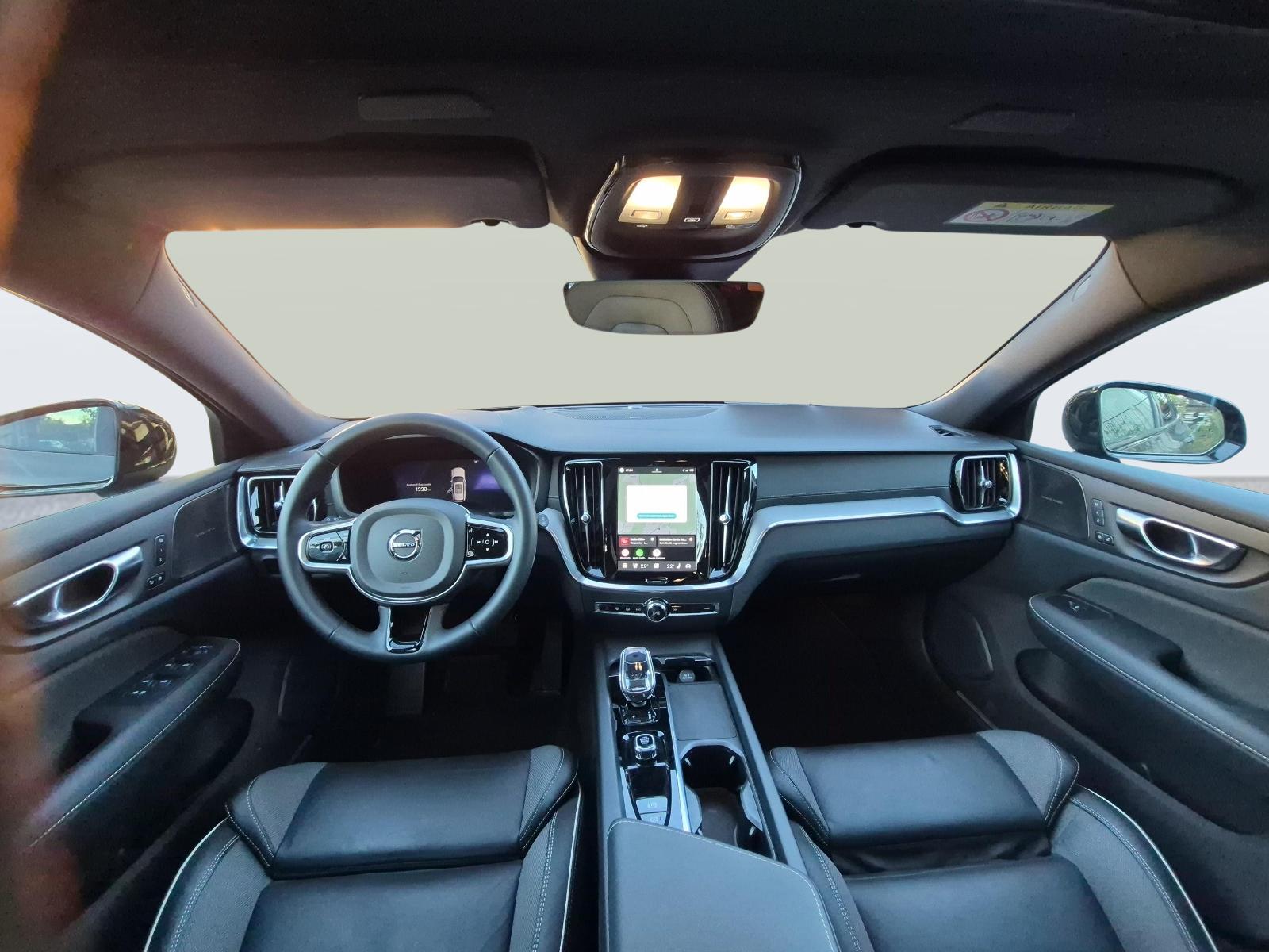 VOLVO V60 2.0 B4 Ultra Dark for Business-image-8