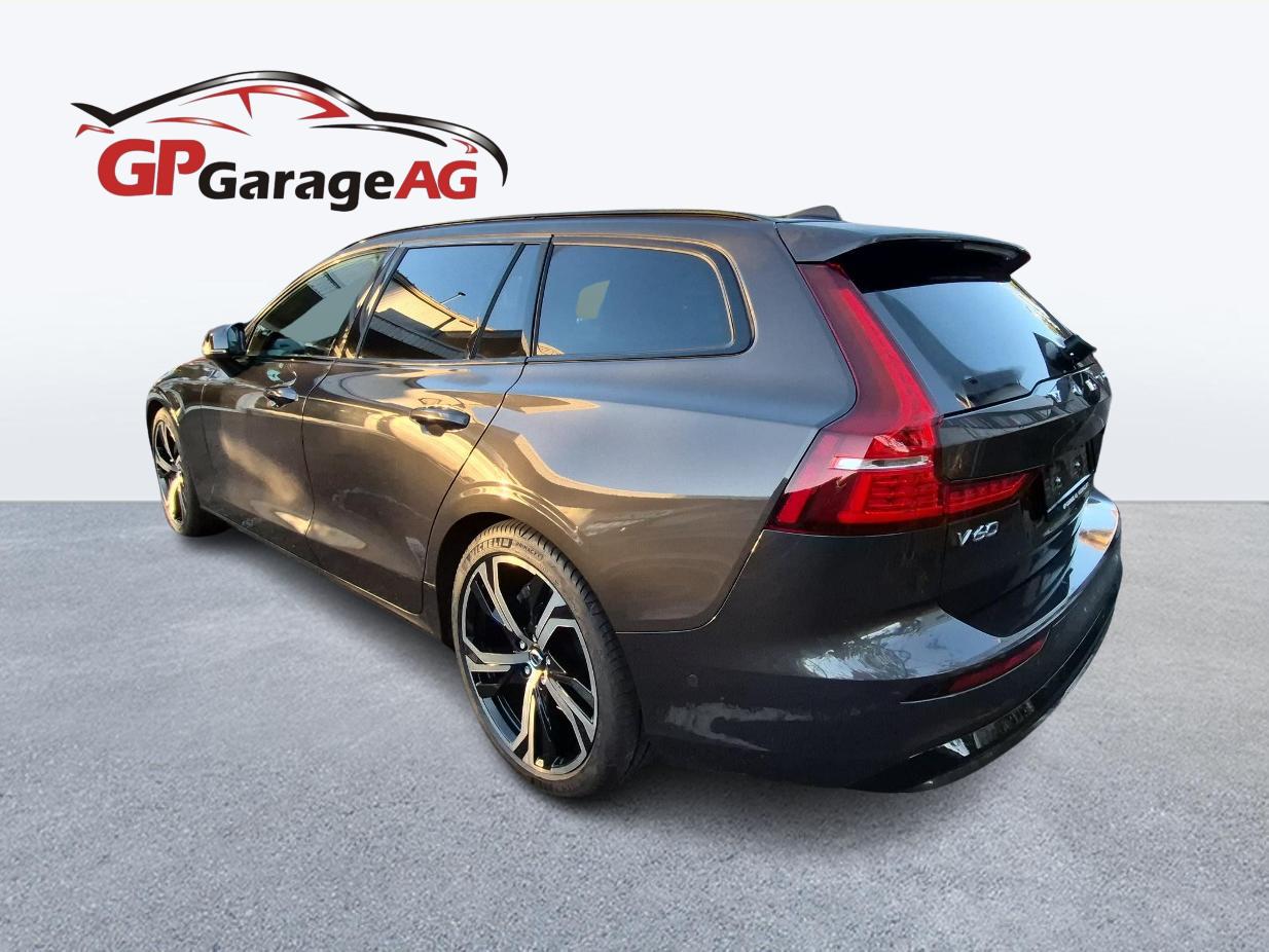 VOLVO V60 2.0 B4 Ultra Dark for Business-showroom-element-2