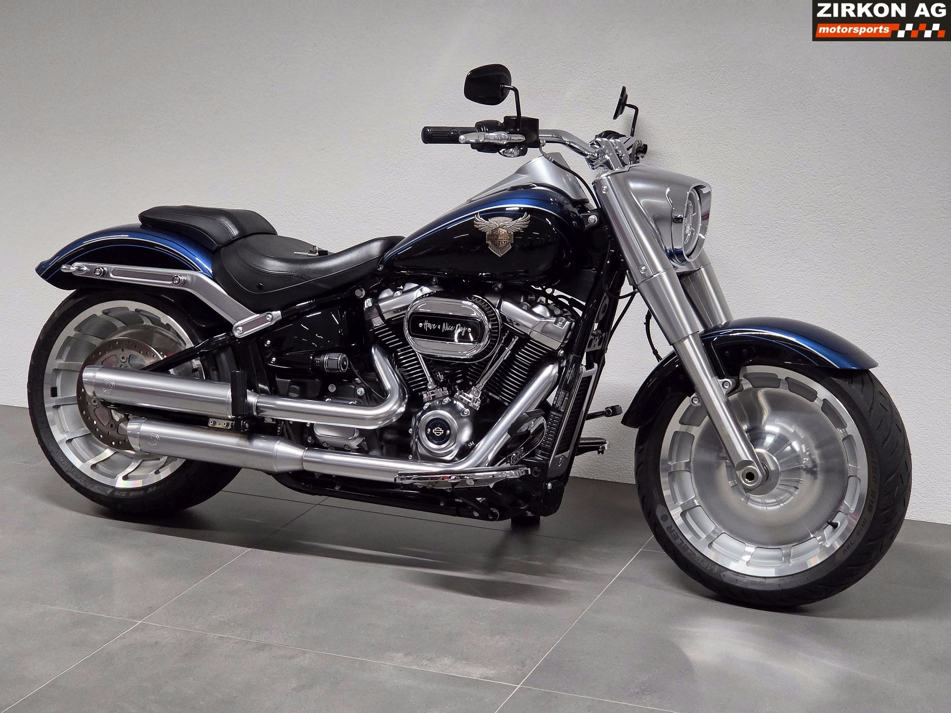 HARLEY-DAVIDSON FLFBS Fat Boy 114 ABS Anniversary Edition | Kess Tech-showroom-element-1