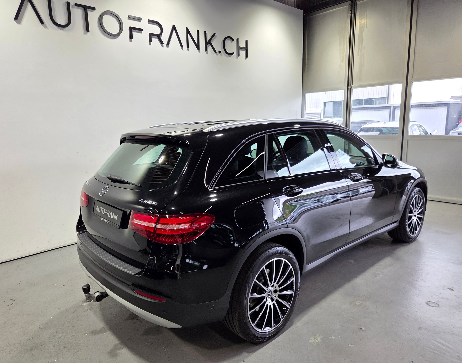 MERCEDES-BENZ GLC 250 4m-image-21