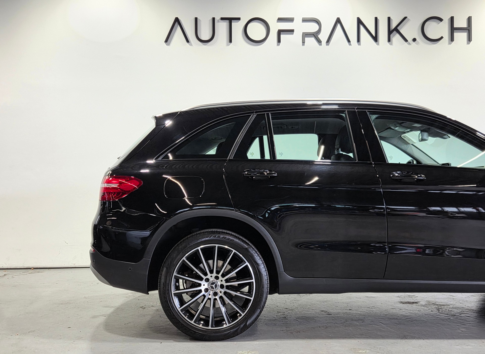 MERCEDES-BENZ GLC 250 4m-image-14