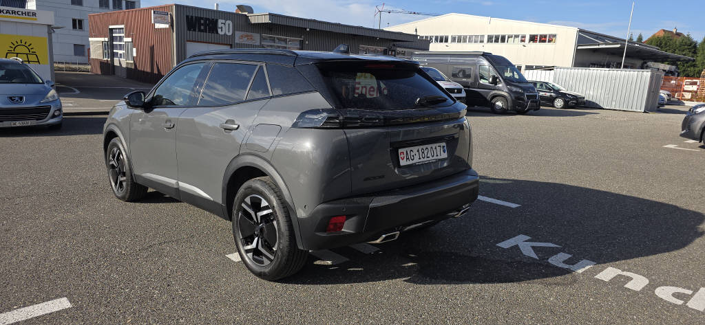 PEUGEOT 2008 1.2 PureTech 130 GT-image-2