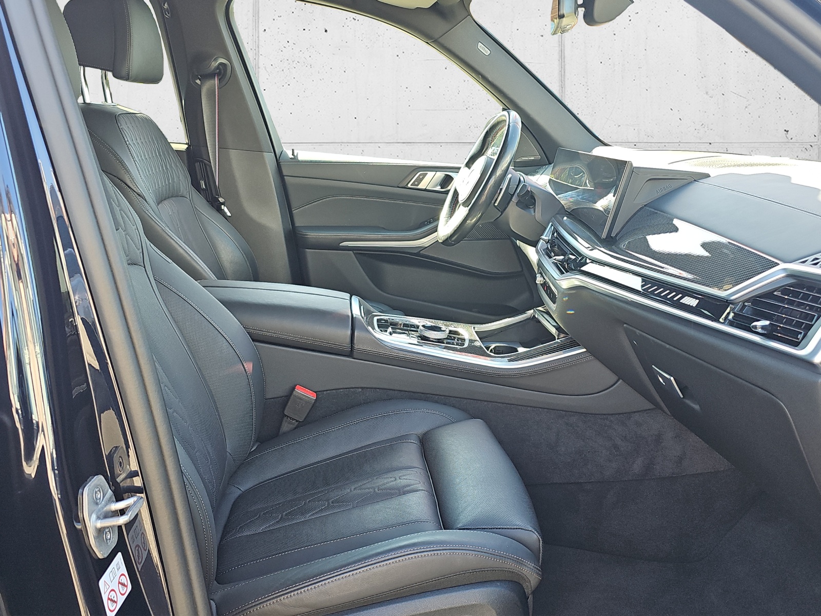 BMW X5 xDr 48V M60i M Sp. Pro-image-16