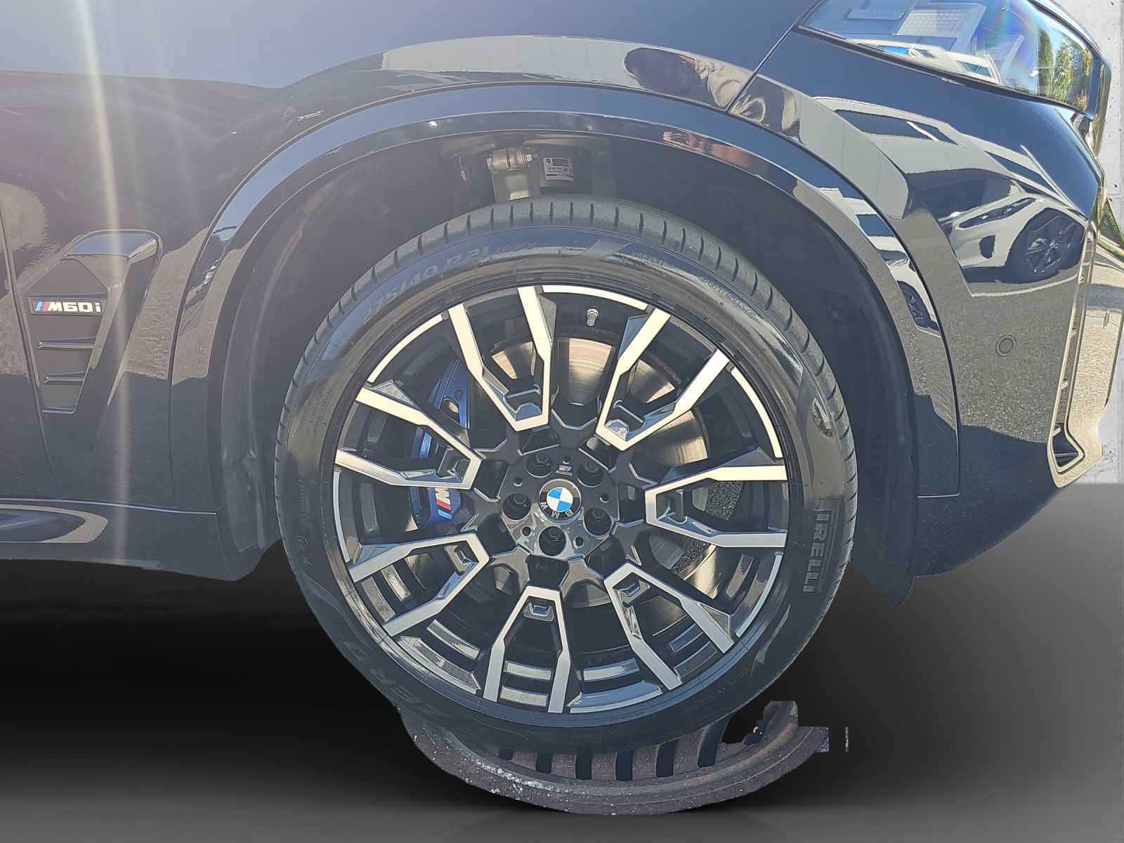 BMW X5 xDr 48V M60i M Sp. Pro-image-8