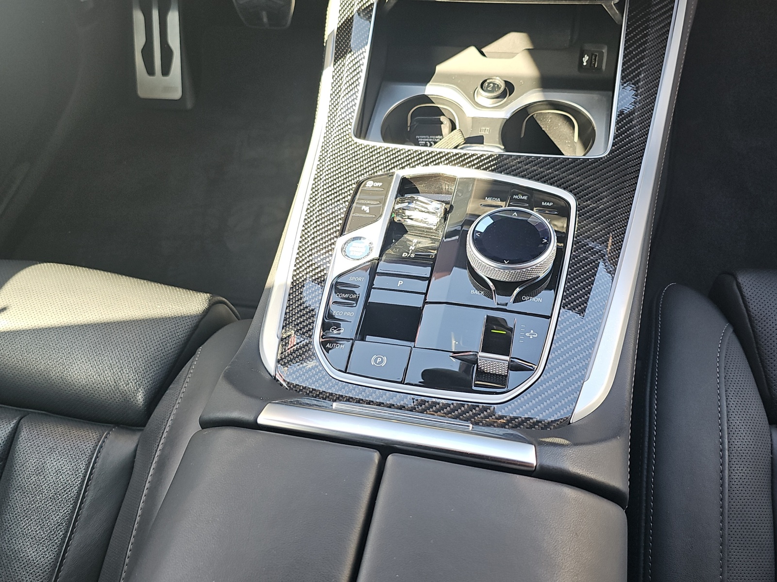 BMW X5 xDr 48V M60i M Sp. Pro-image-17