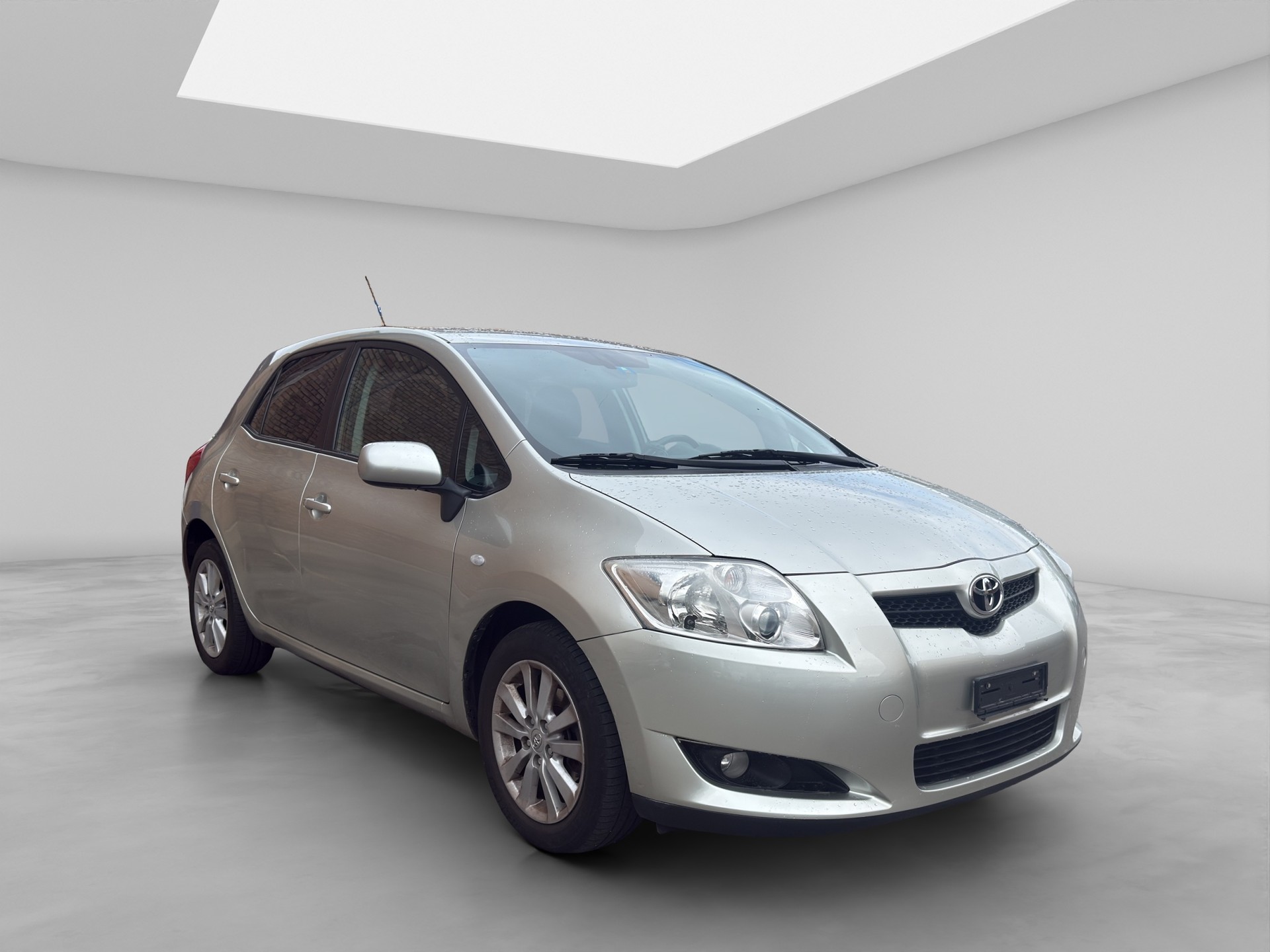 TOYOTA Auris 1.6 Linea Luna-image-7