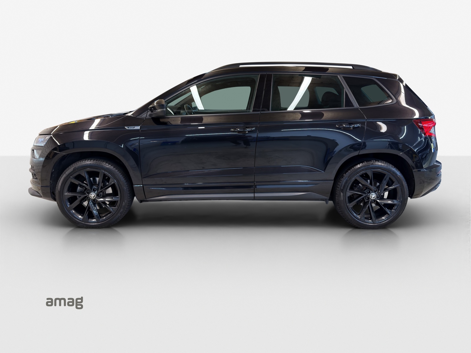 SKODA Karoq 2.0 TSI SportLine 4x4 DSG-image-1