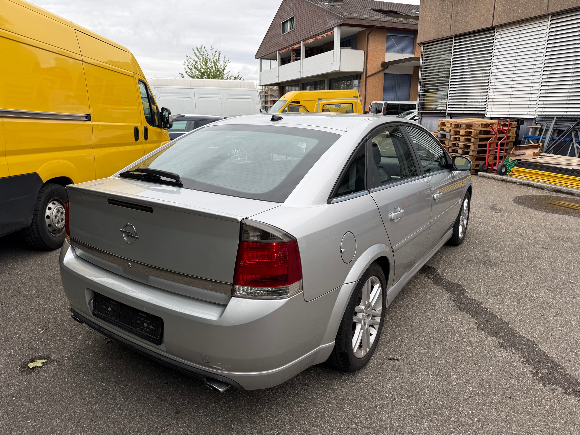OPEL Vectra C32 GTS-image-3
