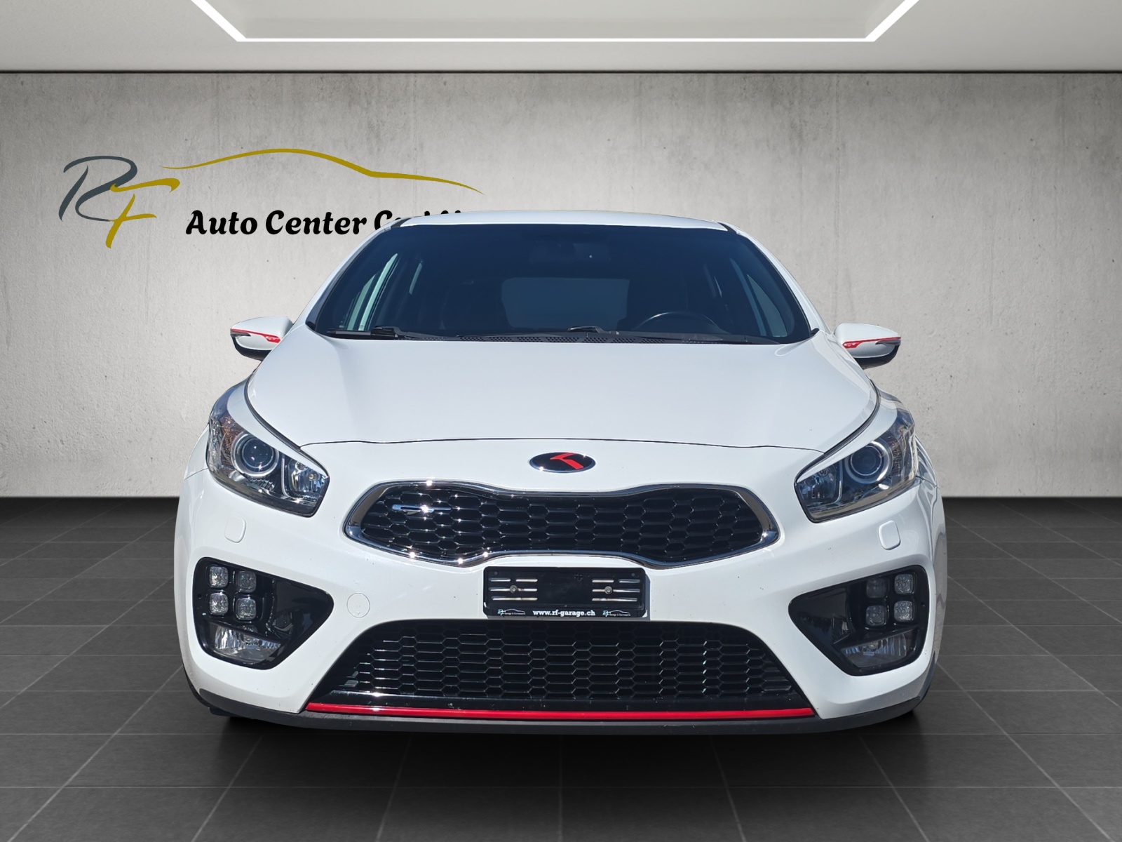 KIA Cee'd 1.6 GDi Turbo GT-image-1