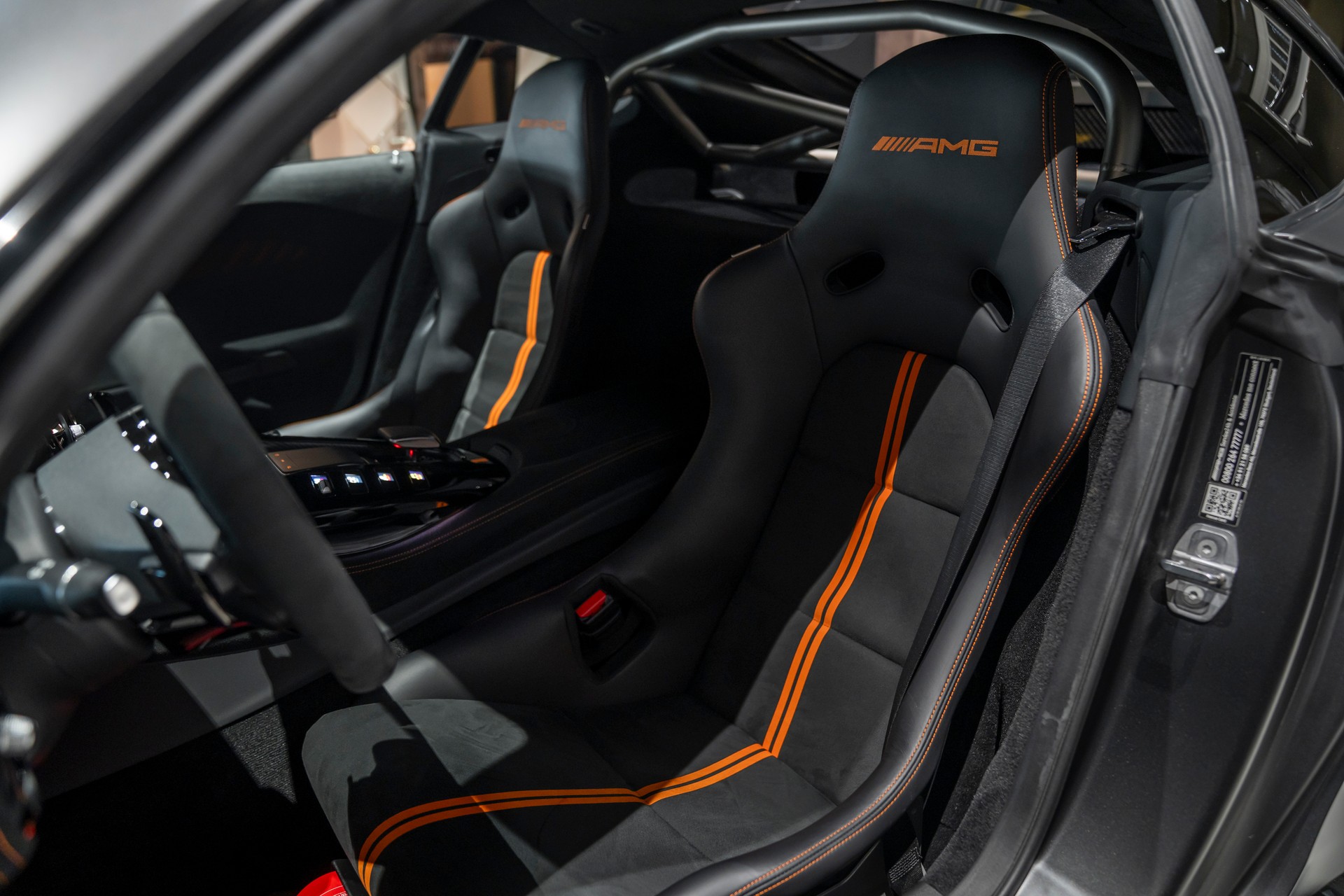 MERCEDES-BENZ AMG GT Black Series-image-15