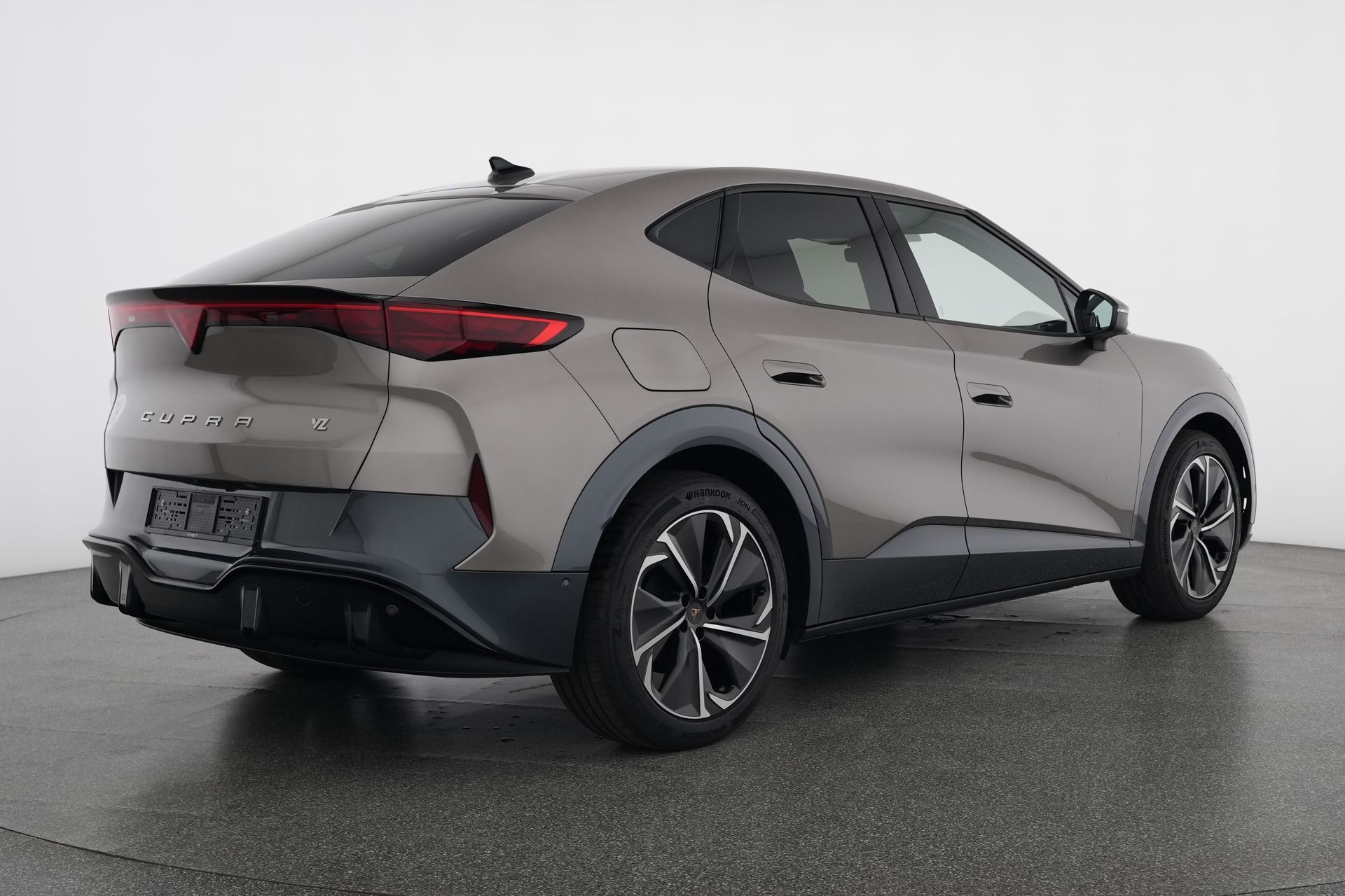 CUPRA Tavascan Type 8 77 kWh VZ-image-4